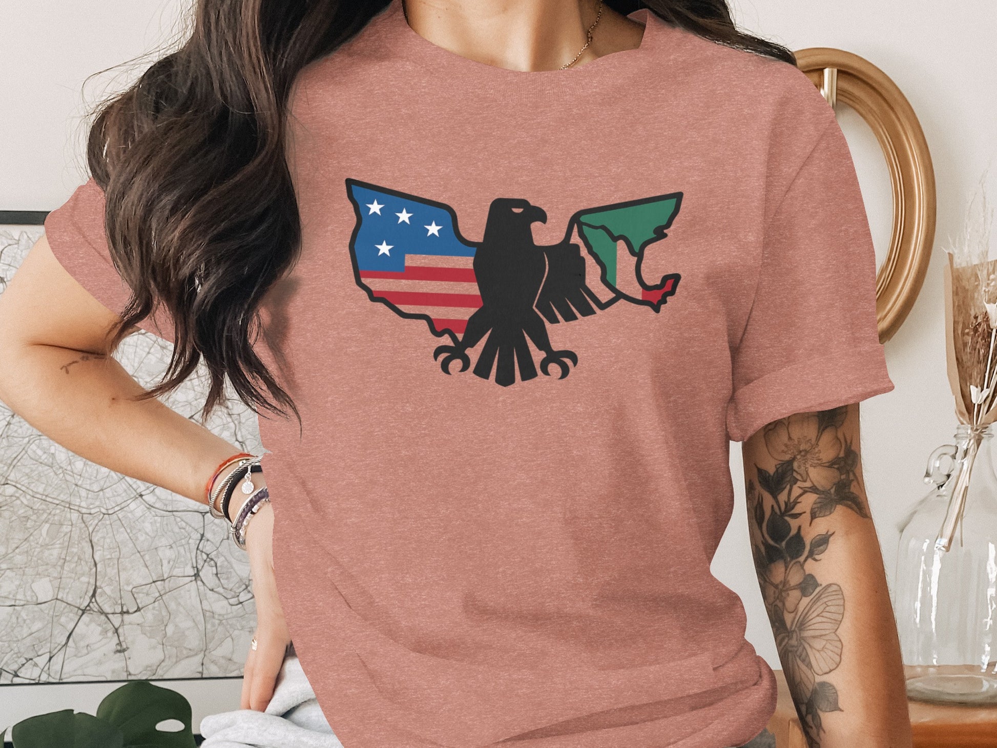 Patriotic Eagle Graphic Print Short Sleeve T-shirt product