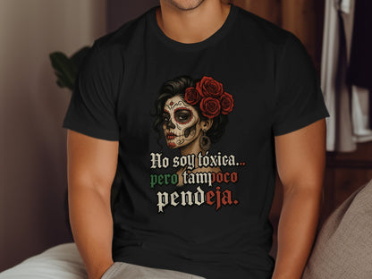 No Soy Toxica Pero Tampoco Pendeja Graphic T-shirt product