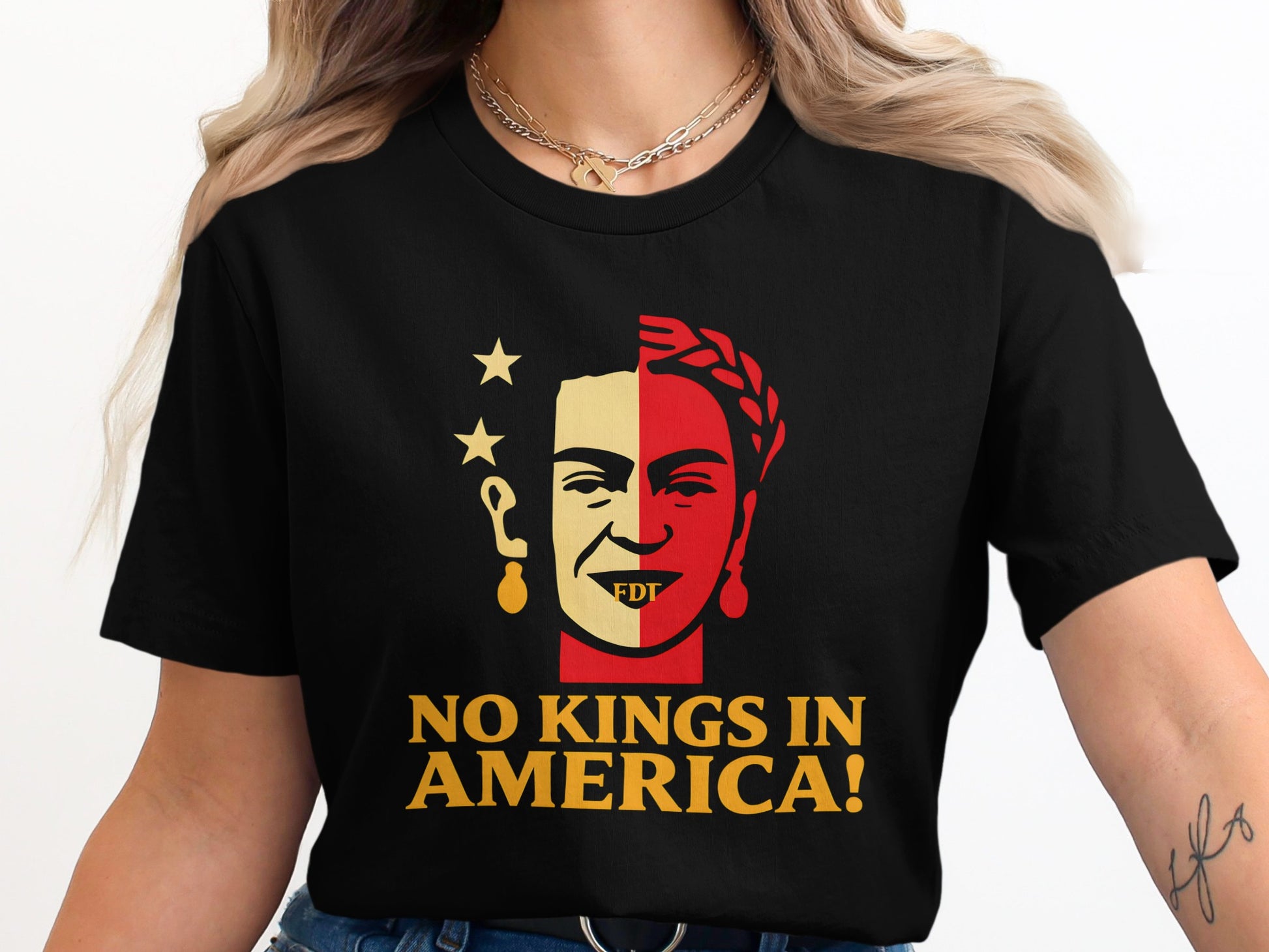 No Kings in America Graphic T-shirt product type
