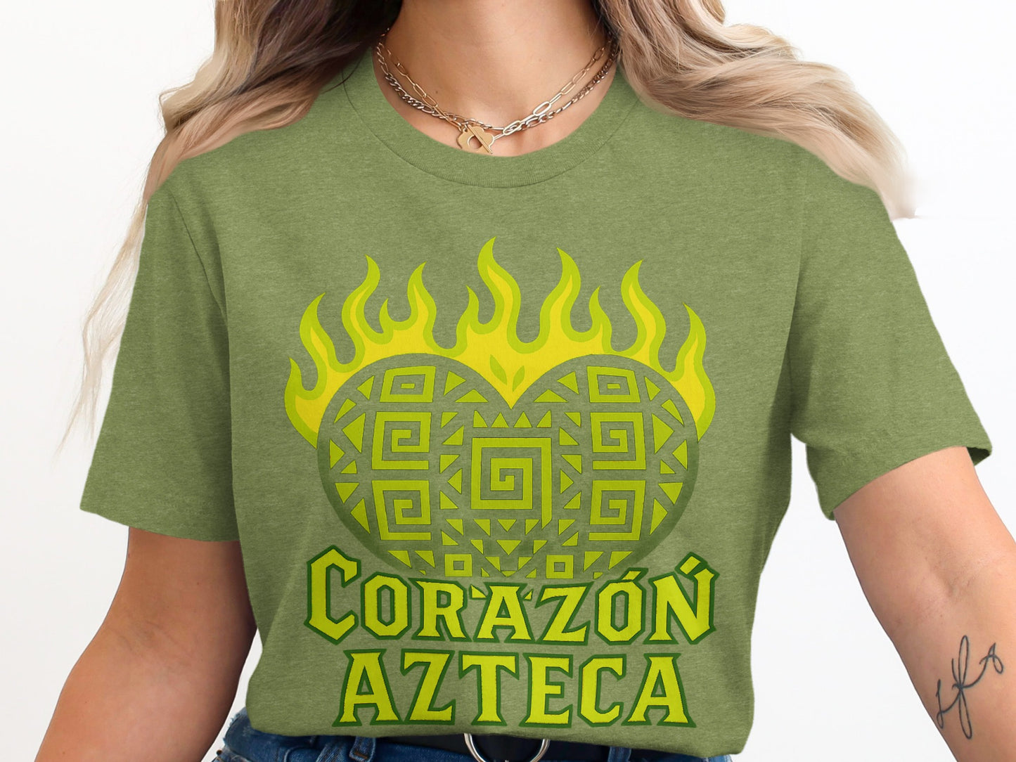 Corazón Azteca Graphic Print Green T-Shirt product type