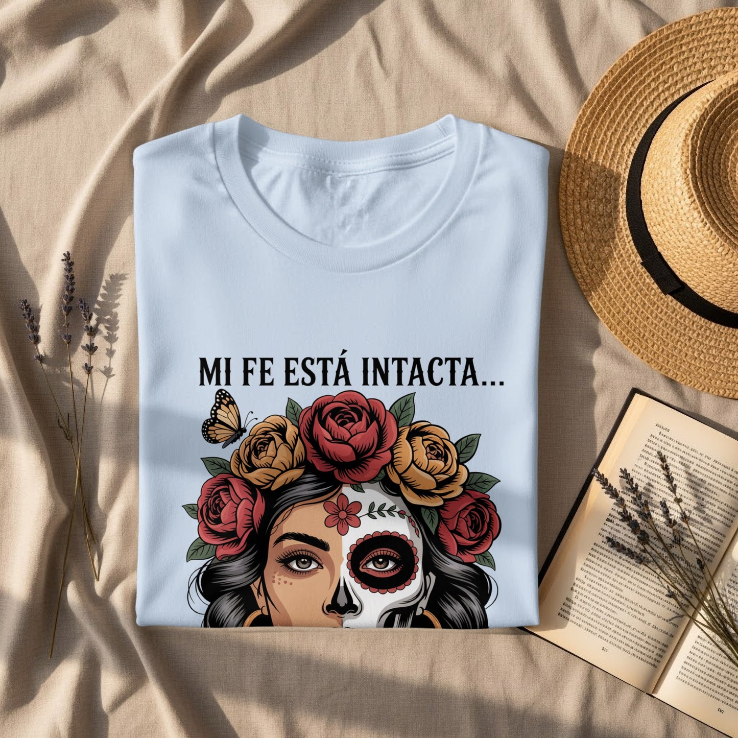Mi Fe Está Intacta Graphic Tee shirt product