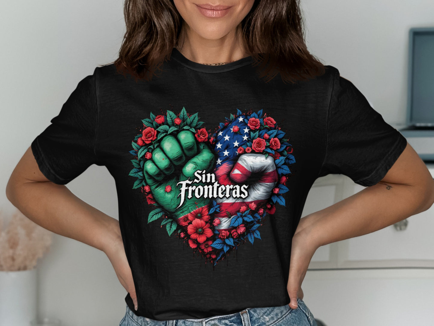 Sin Fronteras Heart Design Graphic T-Shirt Product