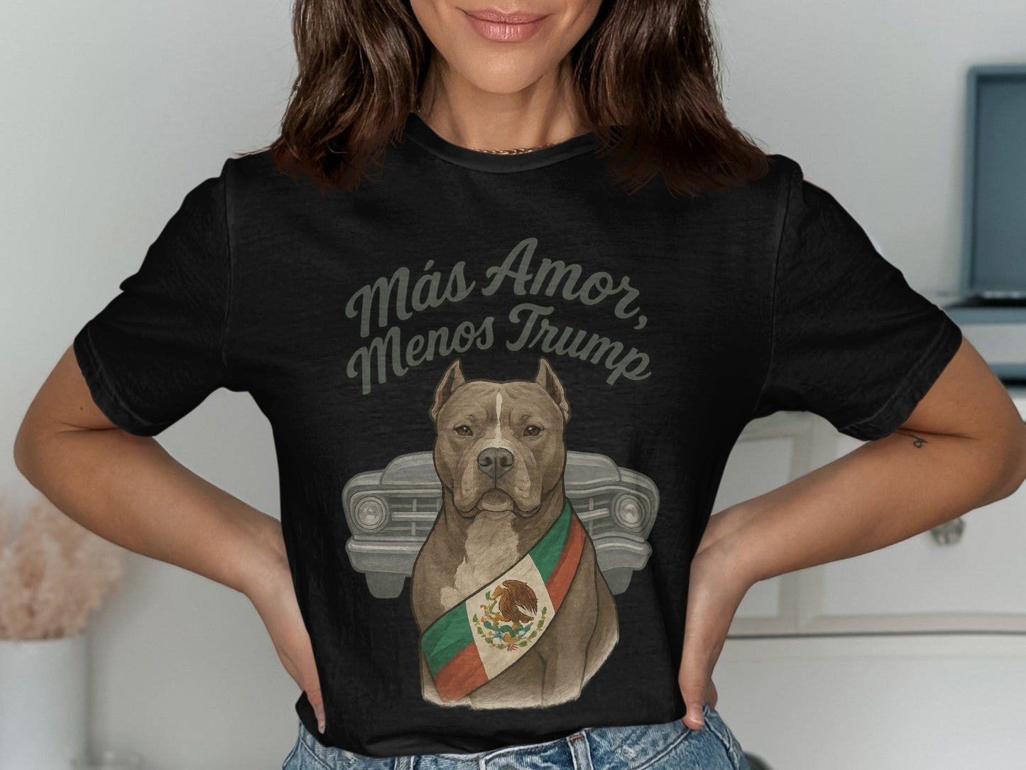 Más Amor Menos Trump Graphic T-shirt product