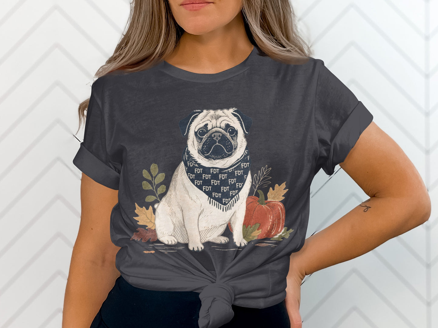 Adorable Pug Print Women's Casual T-Shirt