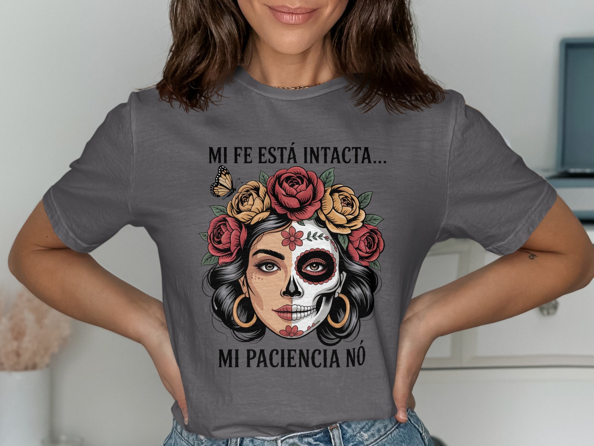 Mi Fe Está Intacta Mi Paciencia No T-shirt product type