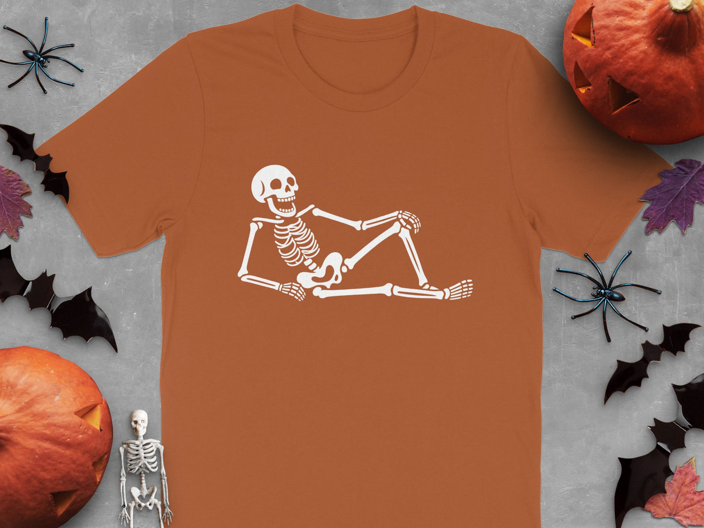 Relaxed Skeleton Halloween Graphic Tee product type