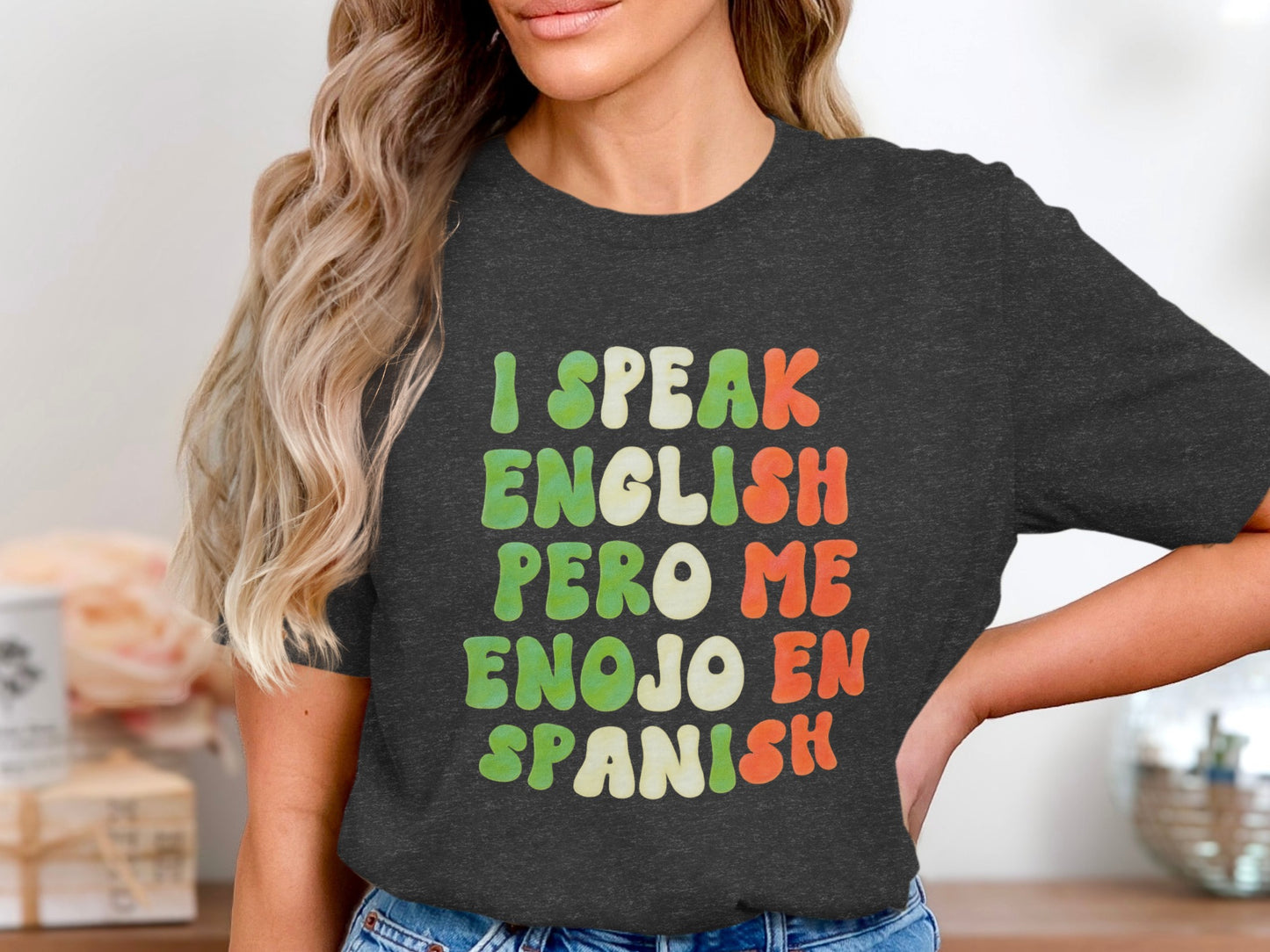 I Speak English Pero Me Enojo en Spanish Shirt product type