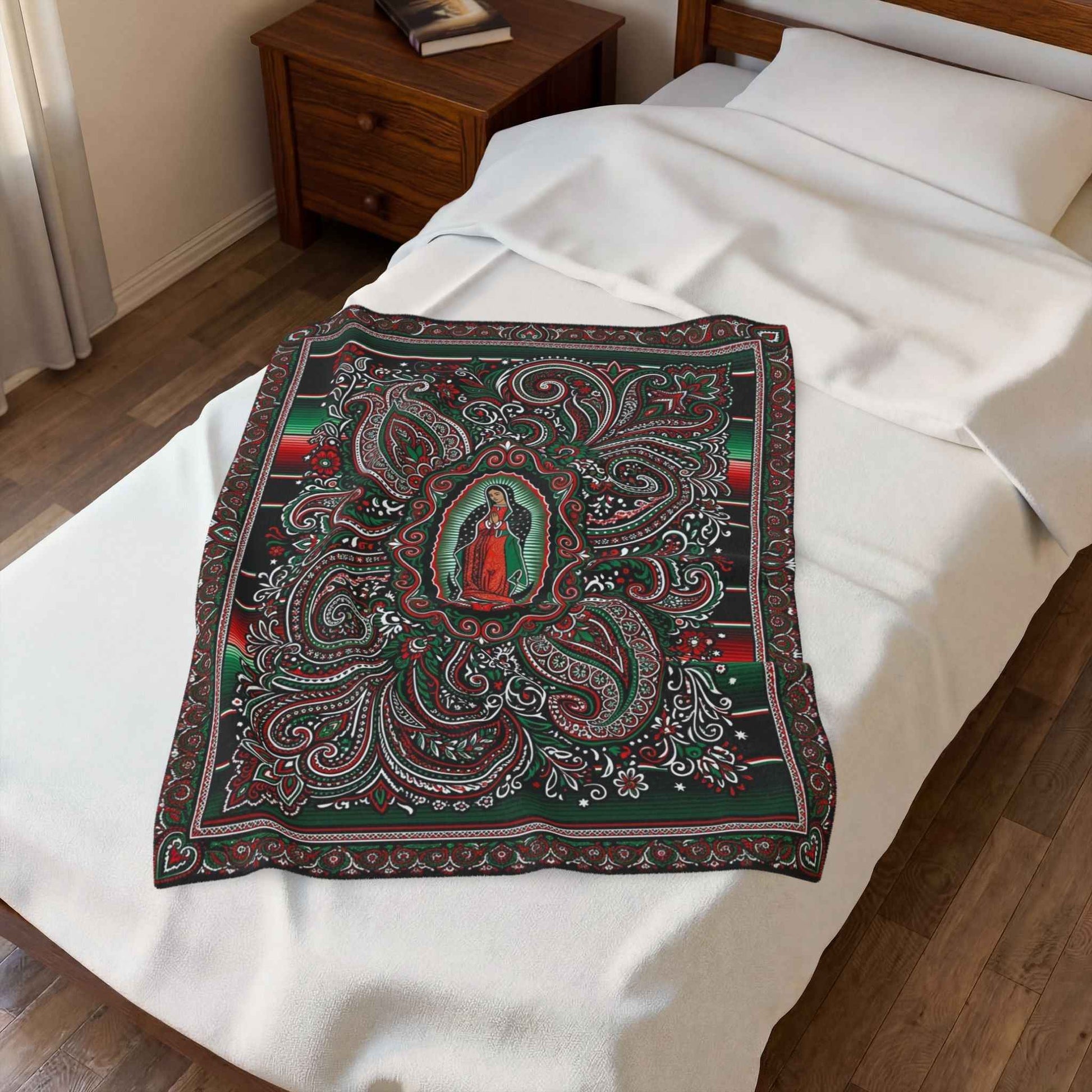 Virgen de Guadalupe Blanket, Sacred Art Throw, Mexican Folk Art Decor, Intricate Paisley Design, Spiritual Home Accent, Religious Gift