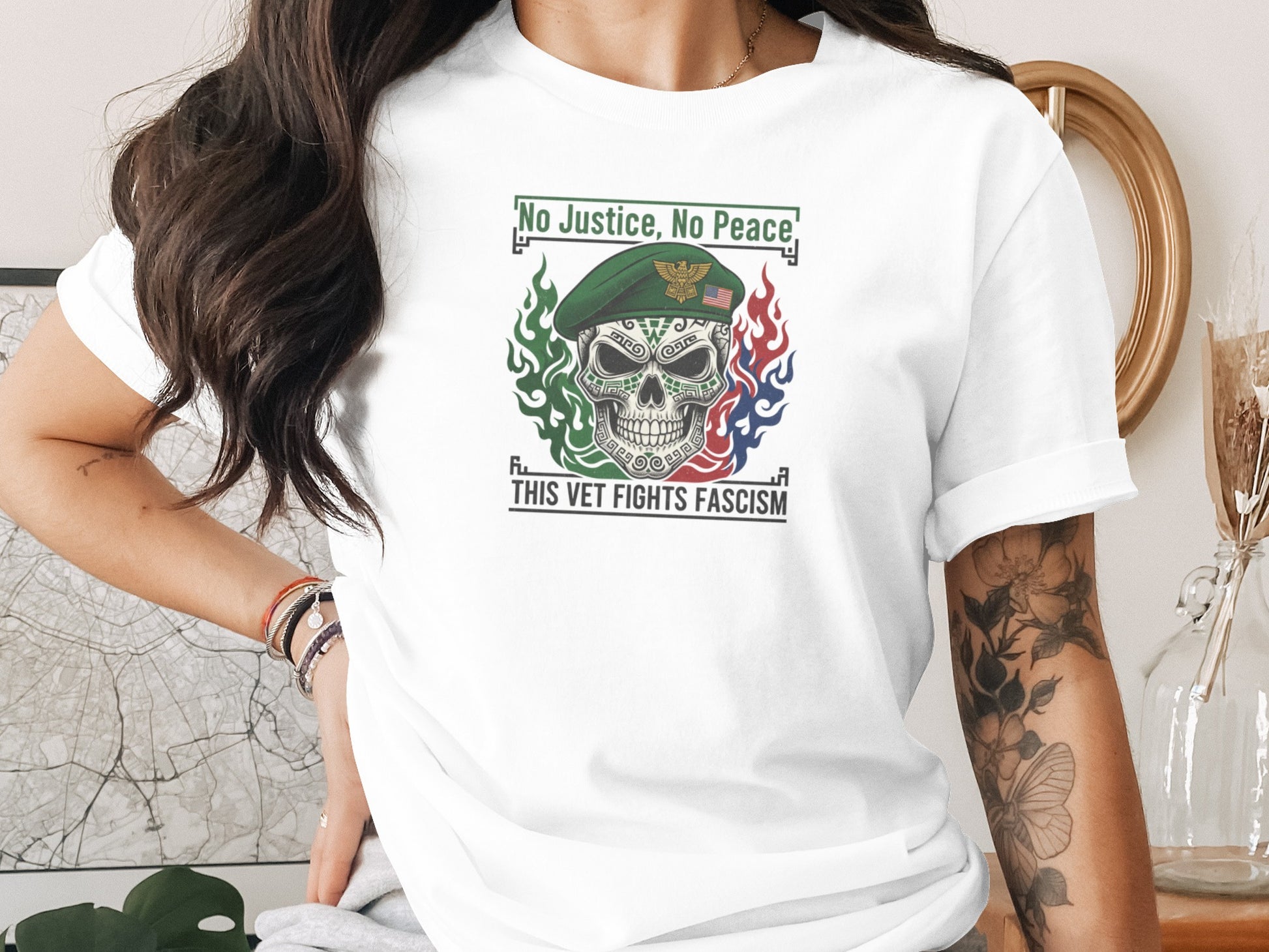 No Justice No Peace This Vet Fights Fascism T-Shirt