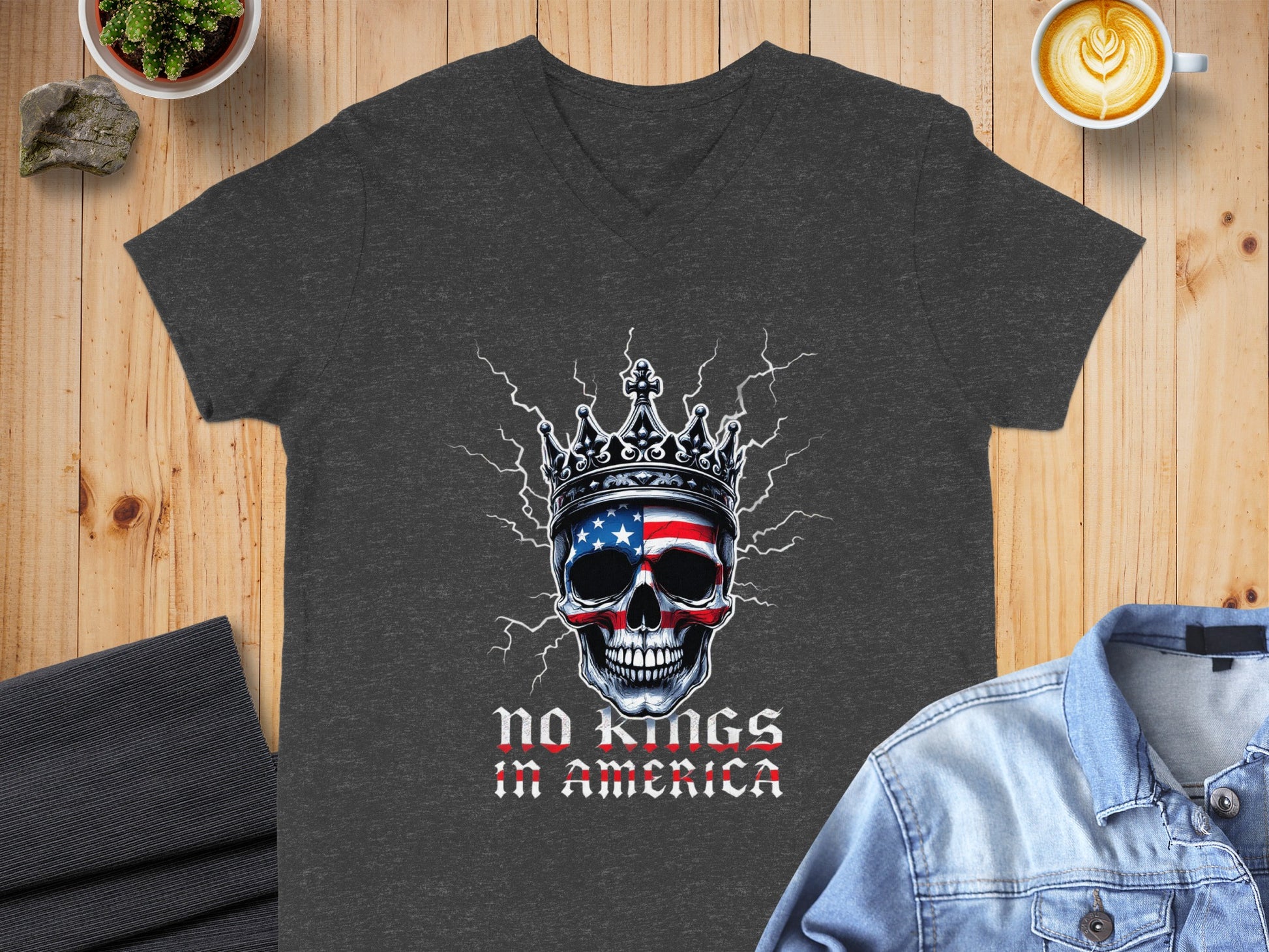 No Kings in America Skull Graphic Tee Shirt