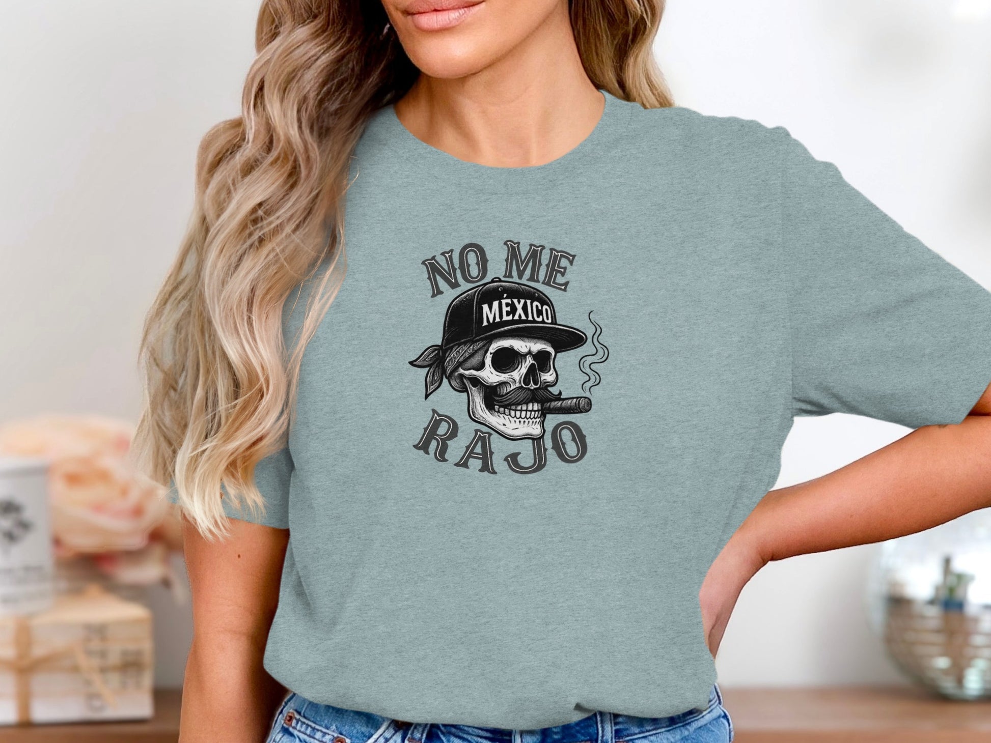 No Me Rajo Skull Graphic Tee Mexico Design product