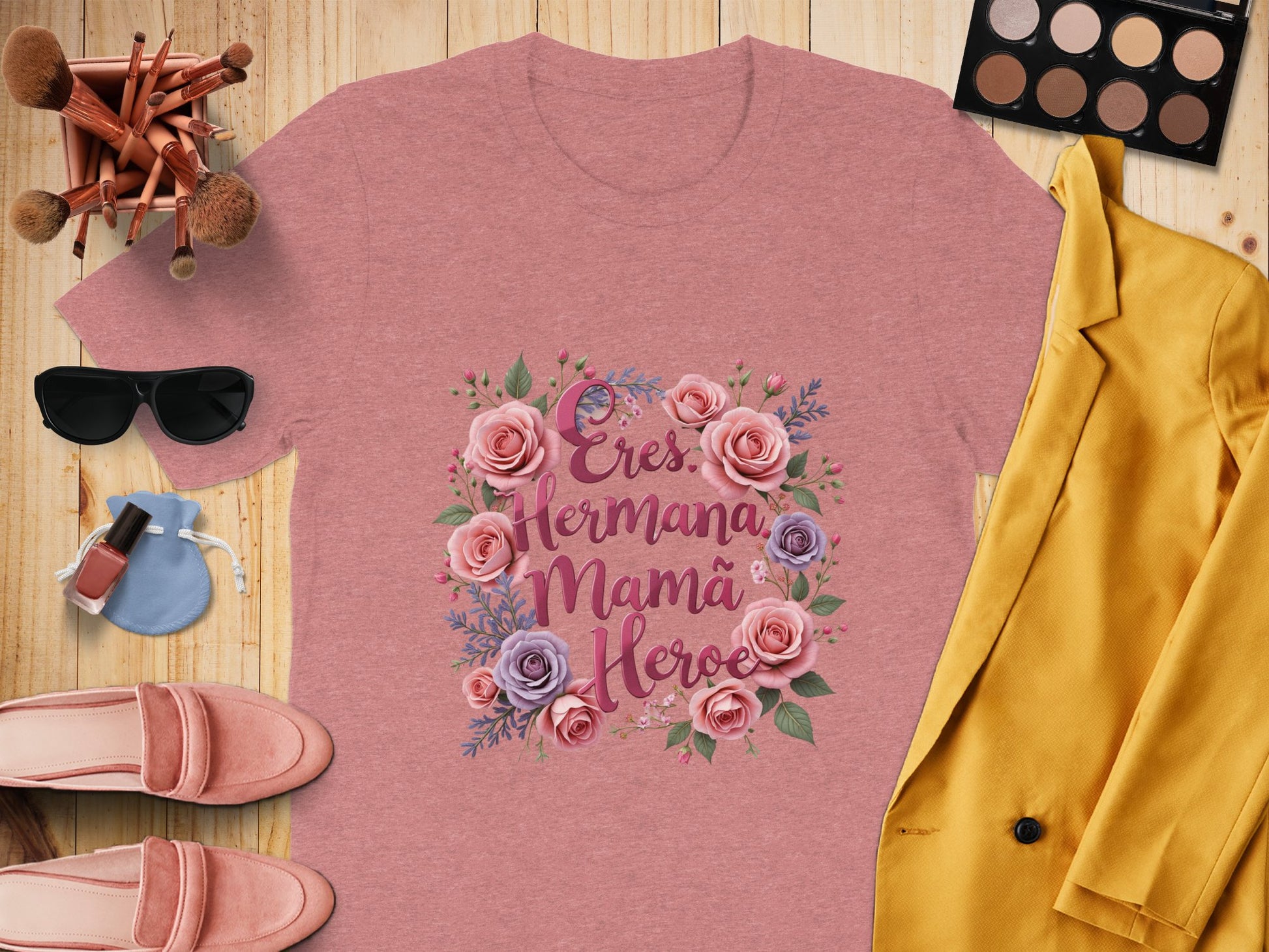 Eres Hermana Mamá Heroe Floral Design Shirt product type