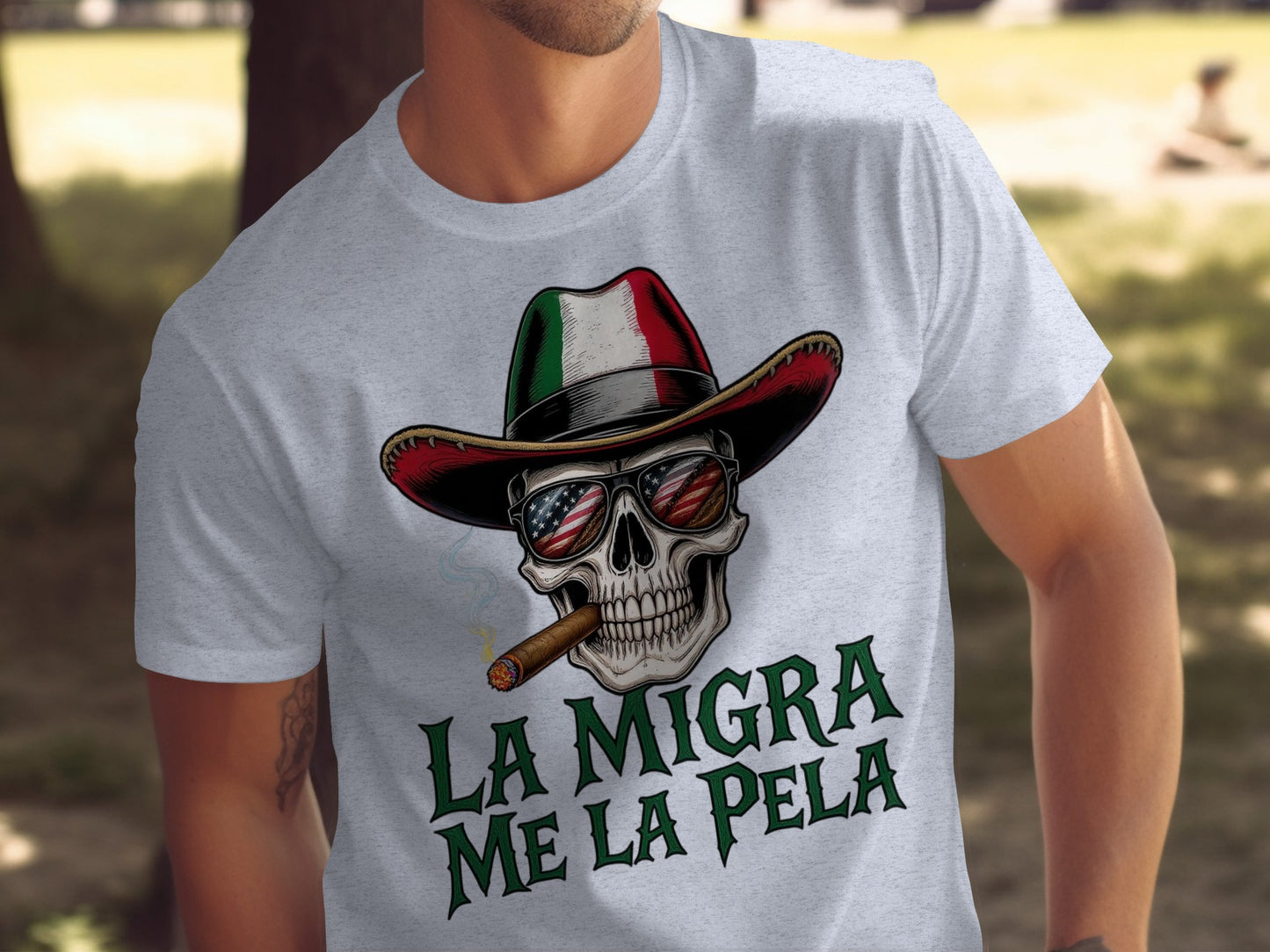 La Migra Me La Pela Skull Hat T-shirt product type