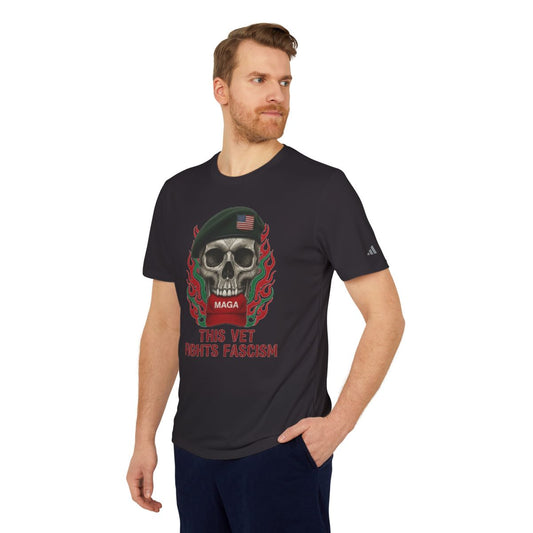 This Vet Fights Fascism Skull Graphic T-Shirt