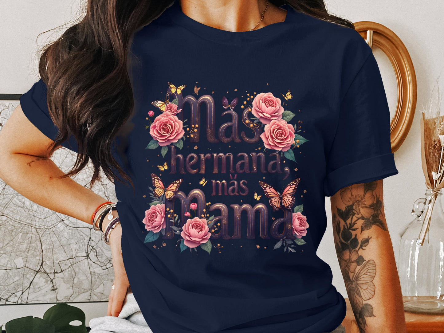 Más Hermana Más Mamá Graphic Tee product type