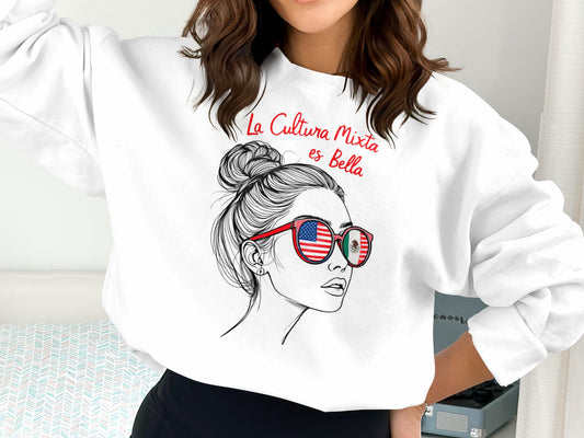 La Cultura Mixta es Bella Graphic Sweatshirt product