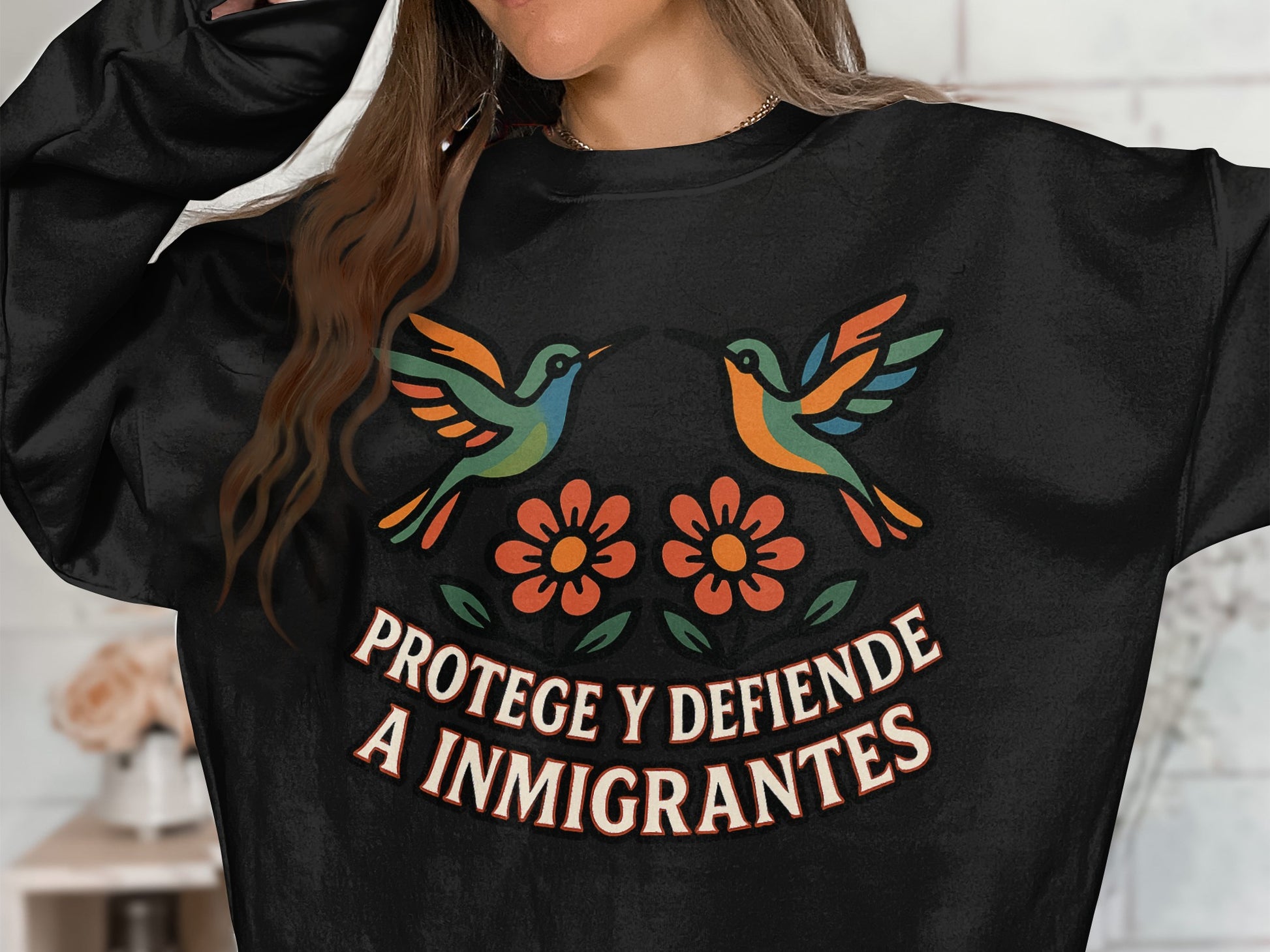 Protege y Defiende a Inmigrantes sweatshirt product type
