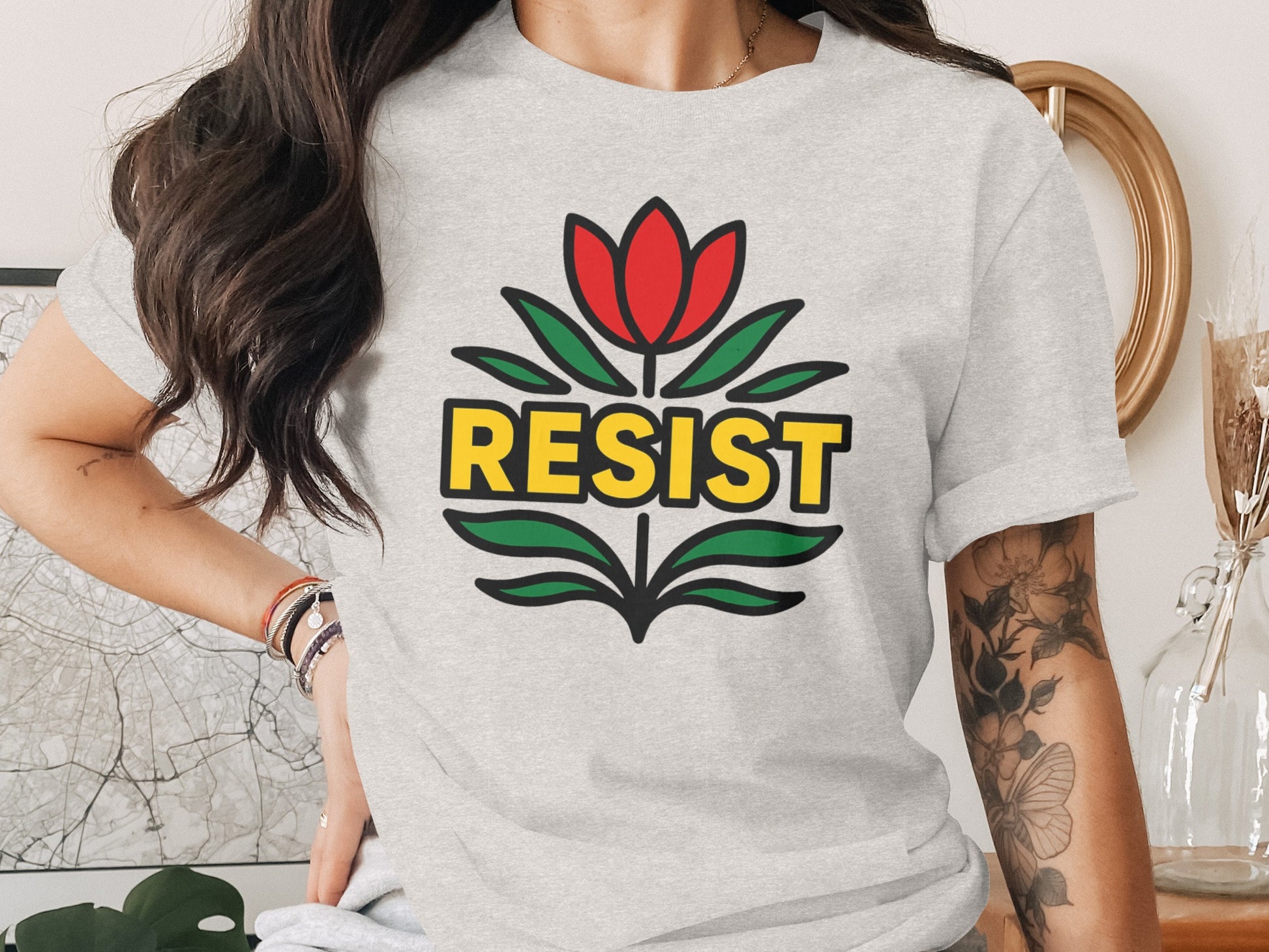 Bold RESIST Flower Graphic T-shirt product type