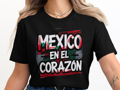 Mexico En El Corazon Graphic T-shirt product