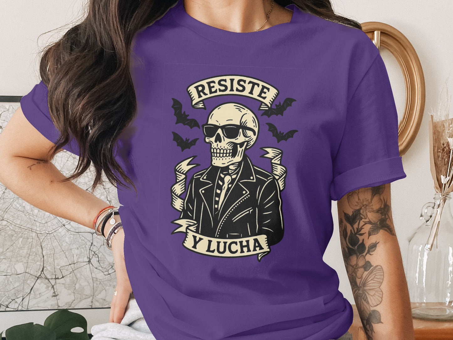 Resiste y Lucha Skeleton Graphic Tee Shirt product type