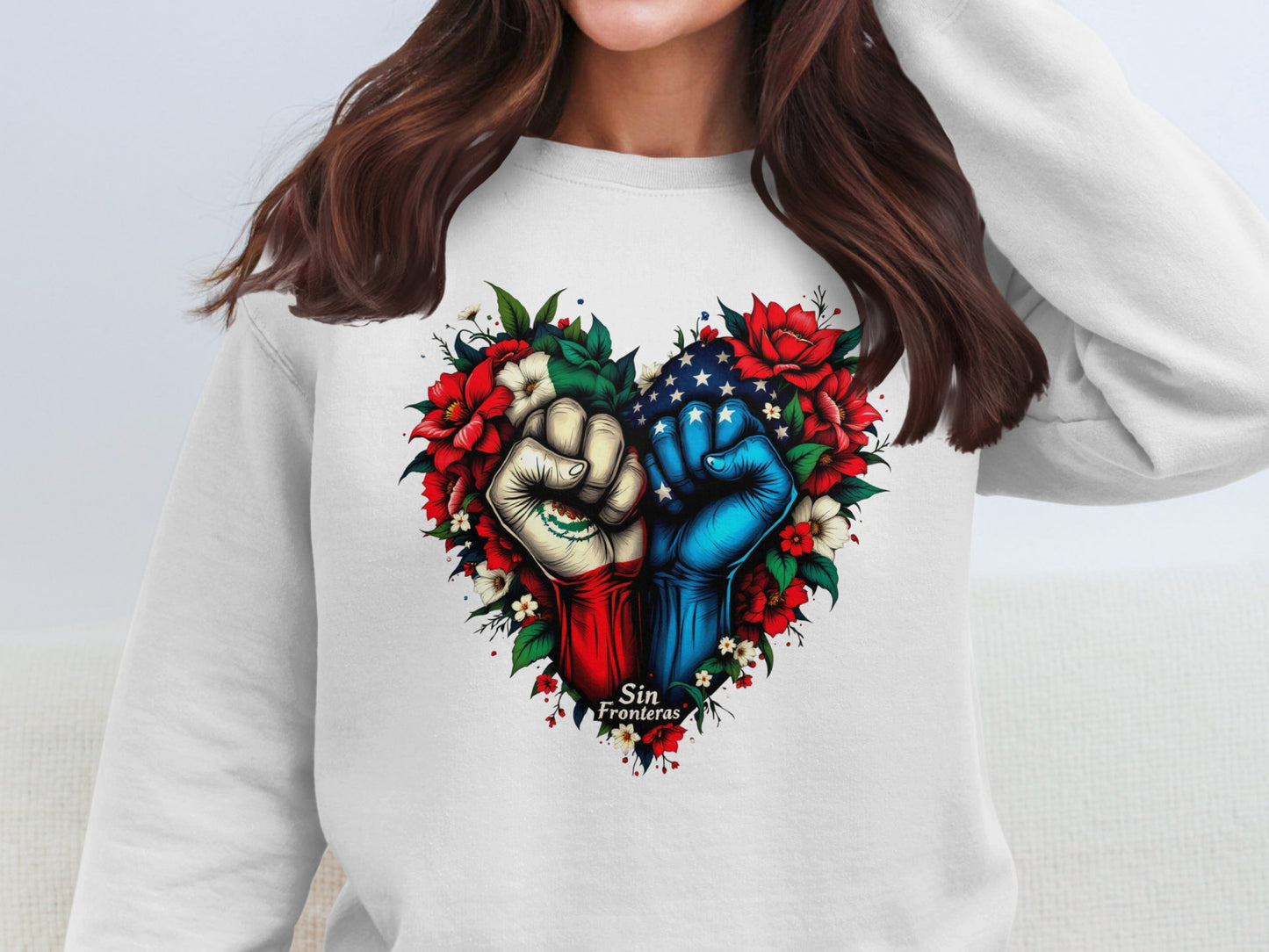 Vibrant Sin Fronteras Design Long Sleeve Product
