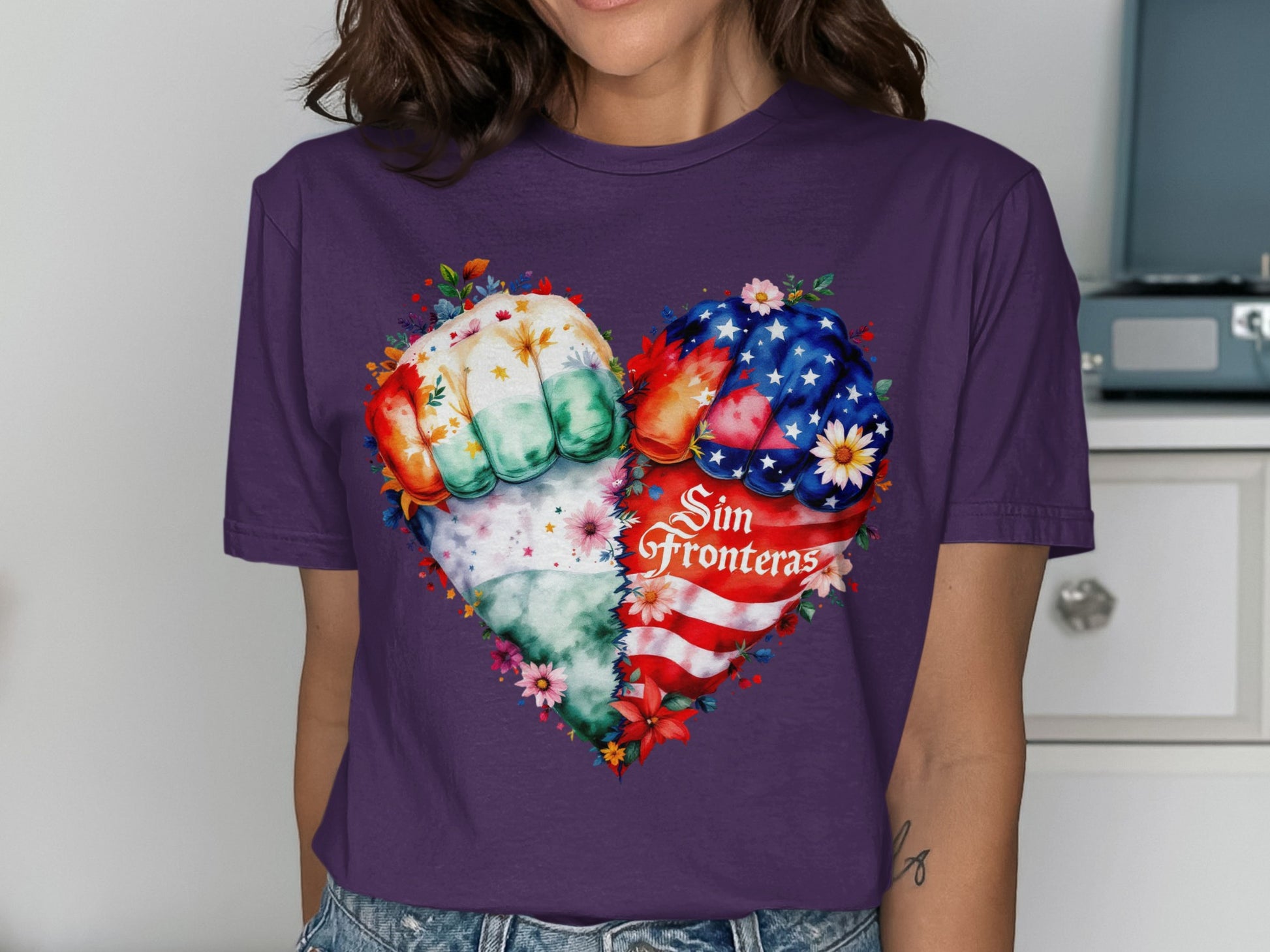 Vibrant Sin Fronteras Heart Design T-Shirt product