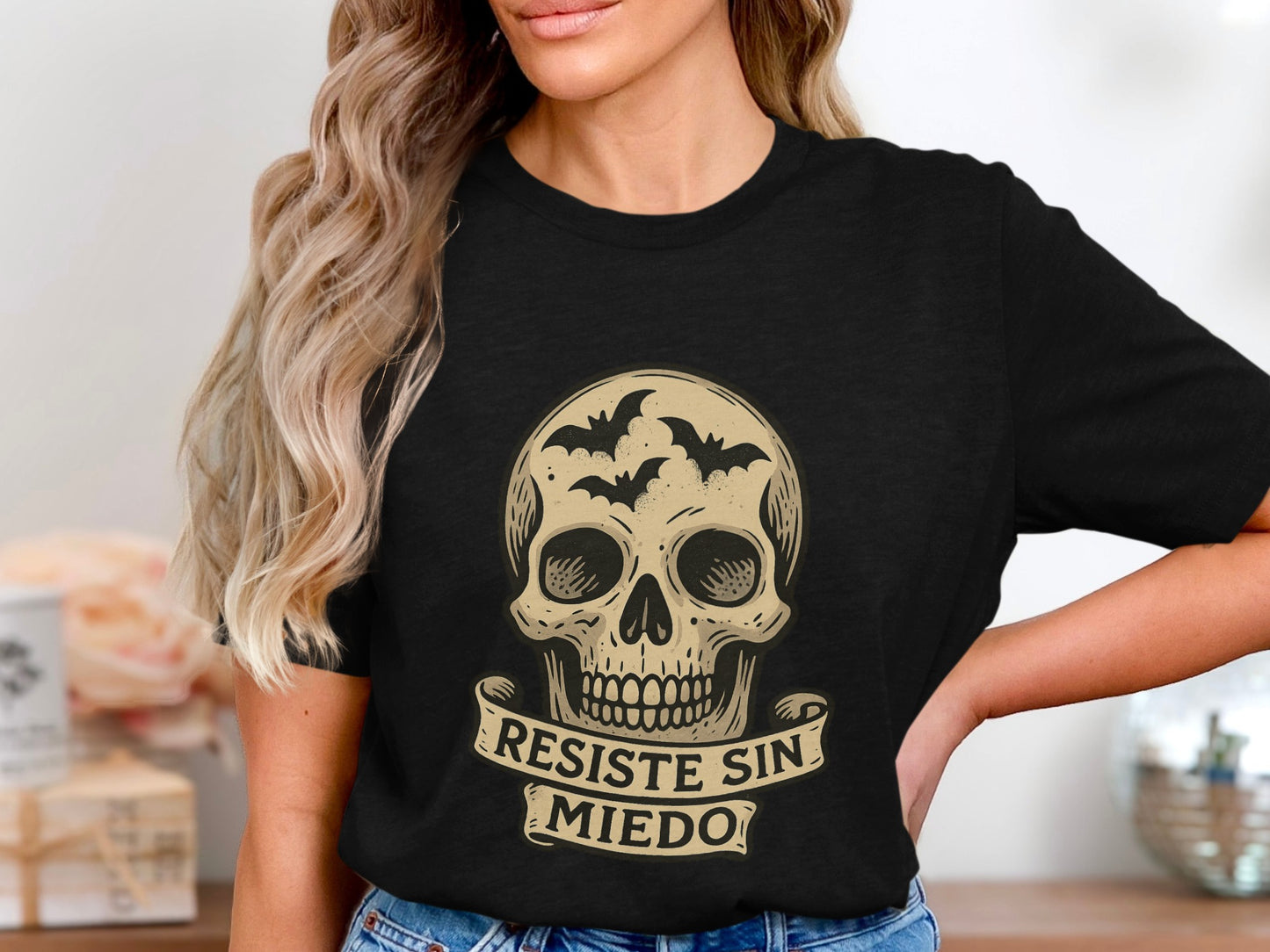 Resiste Sin Miedo Skull Design Black T-Shirt product