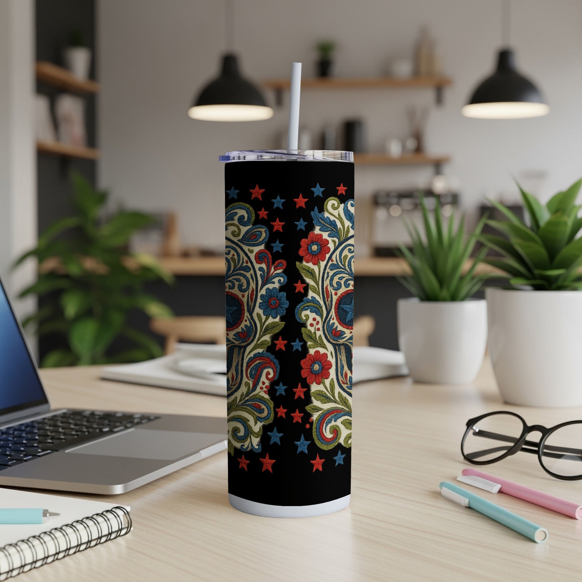 Stylish Floral and Star Patterned Tumbler product type