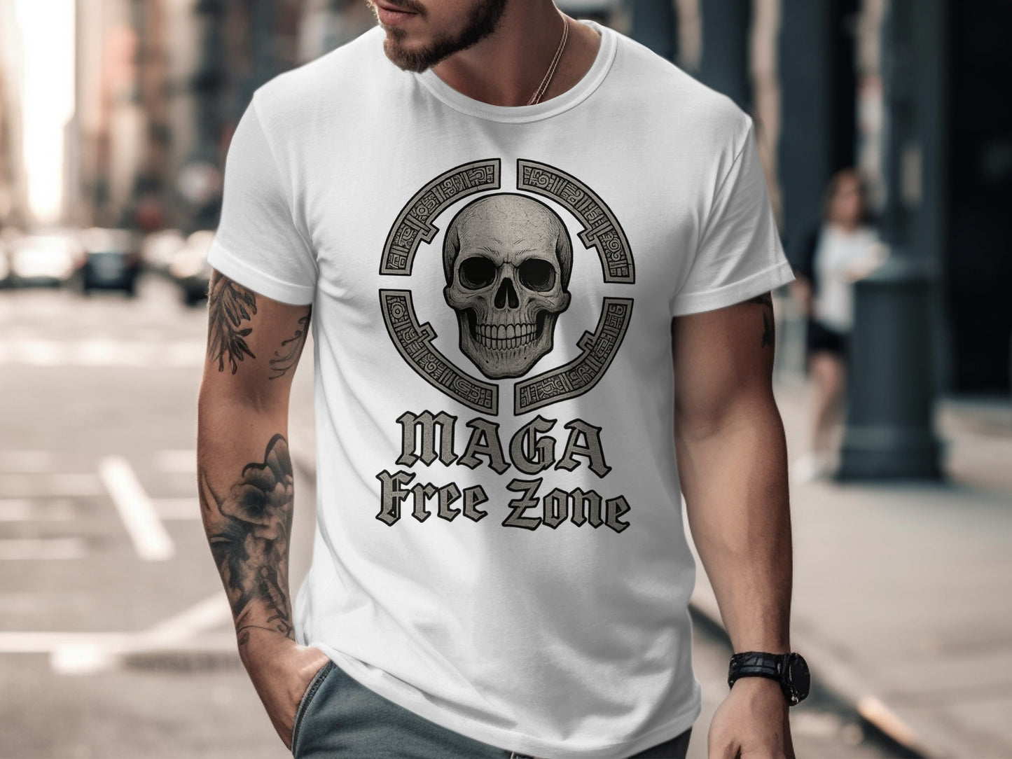 Bold White Graphic Tee with Skull Print for Urban Style