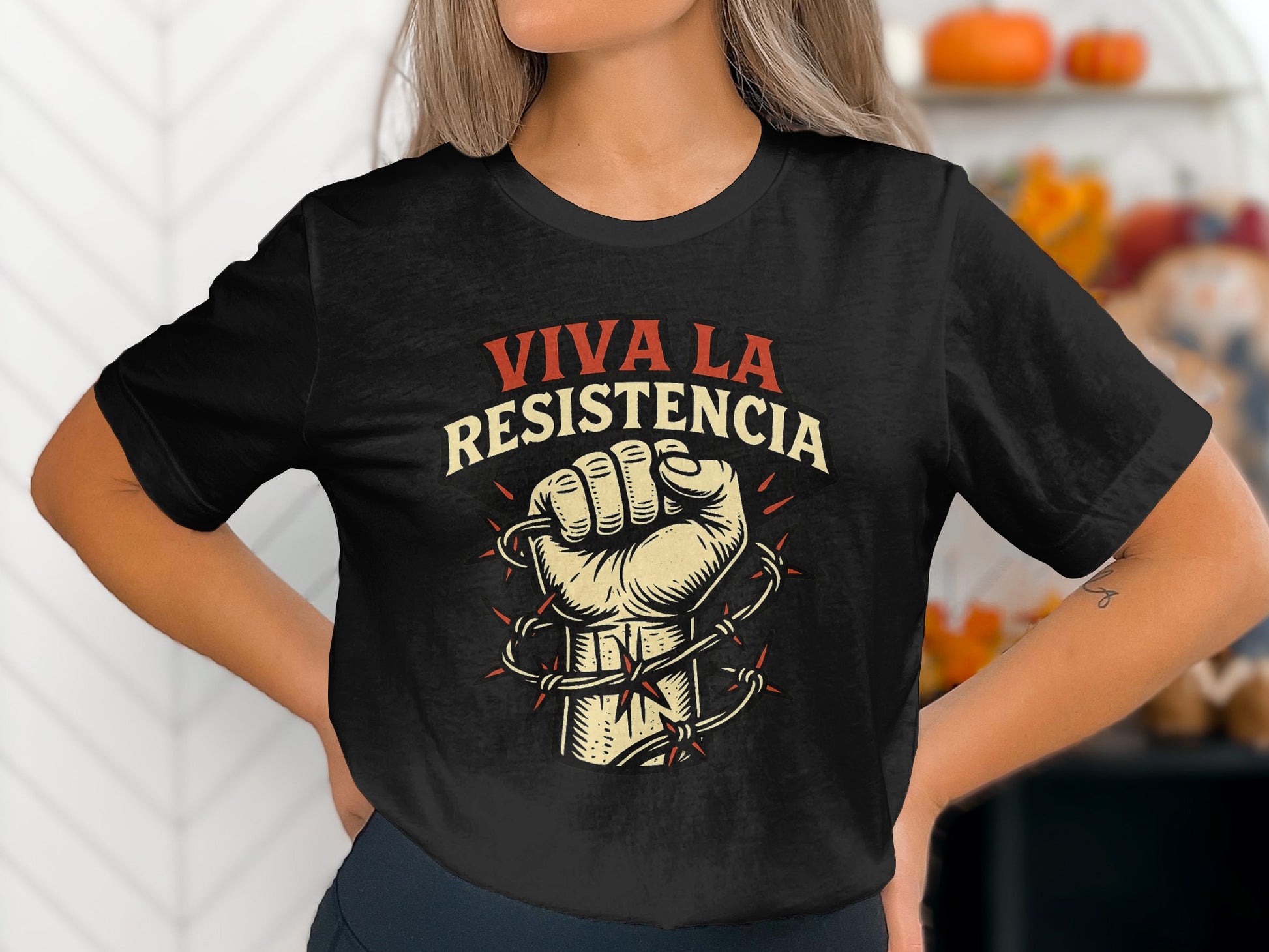 Viva La Resistencia Graphic Black T-Shirt product type