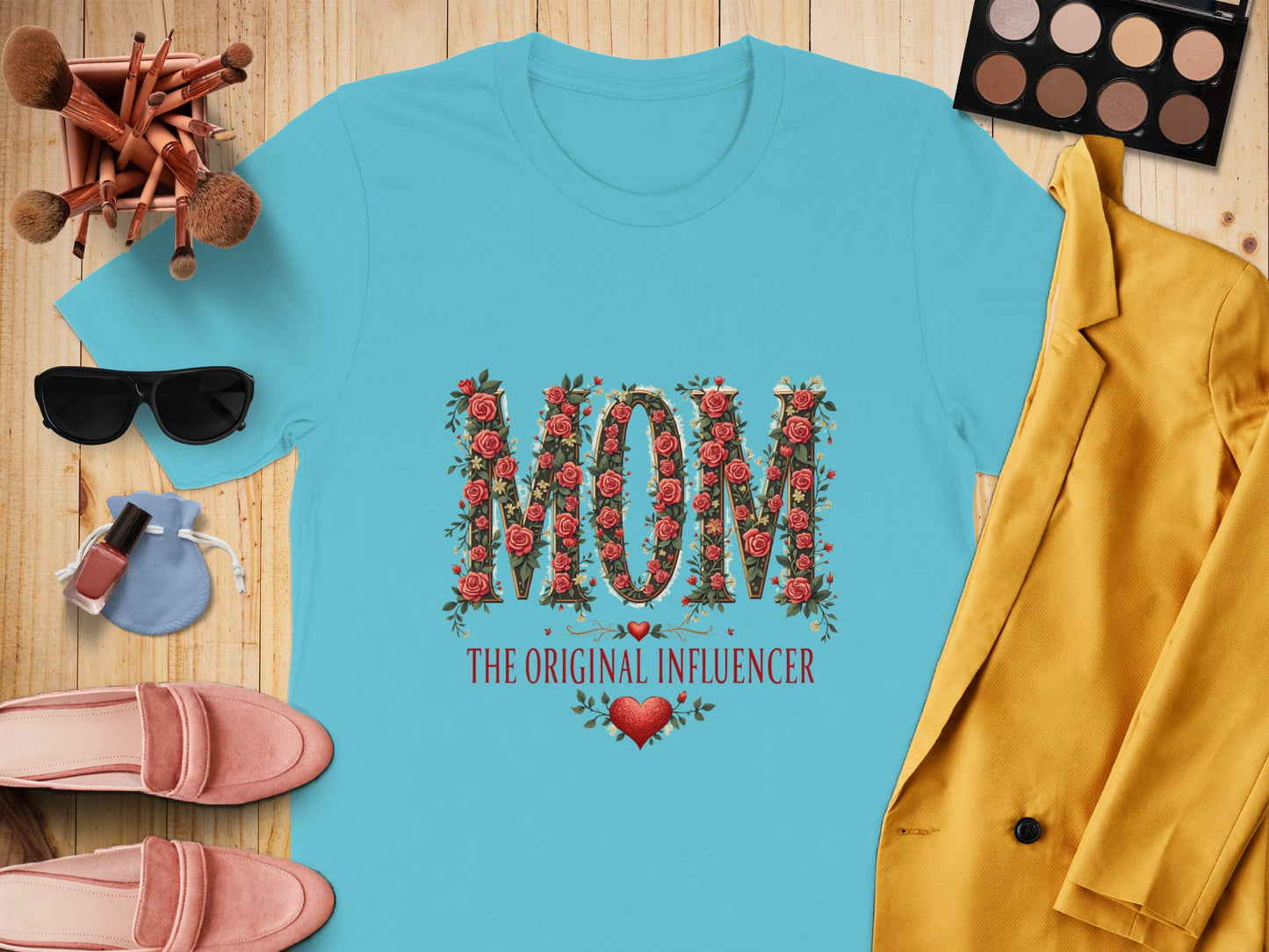 Mom the Original Influencer Heart Graphic T-shirt product type