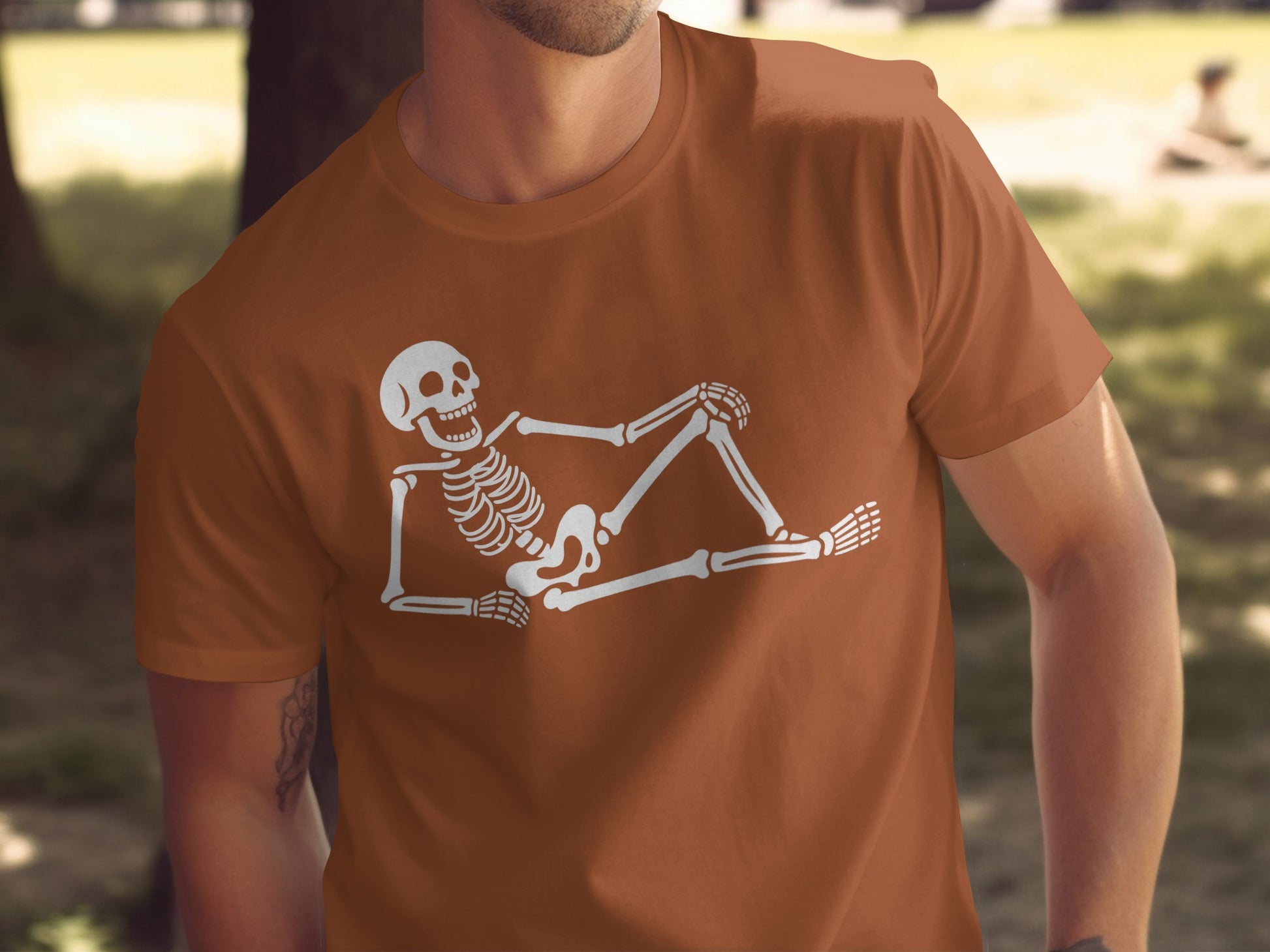 Leaning Skeleton Design on Casual T-Shirt product