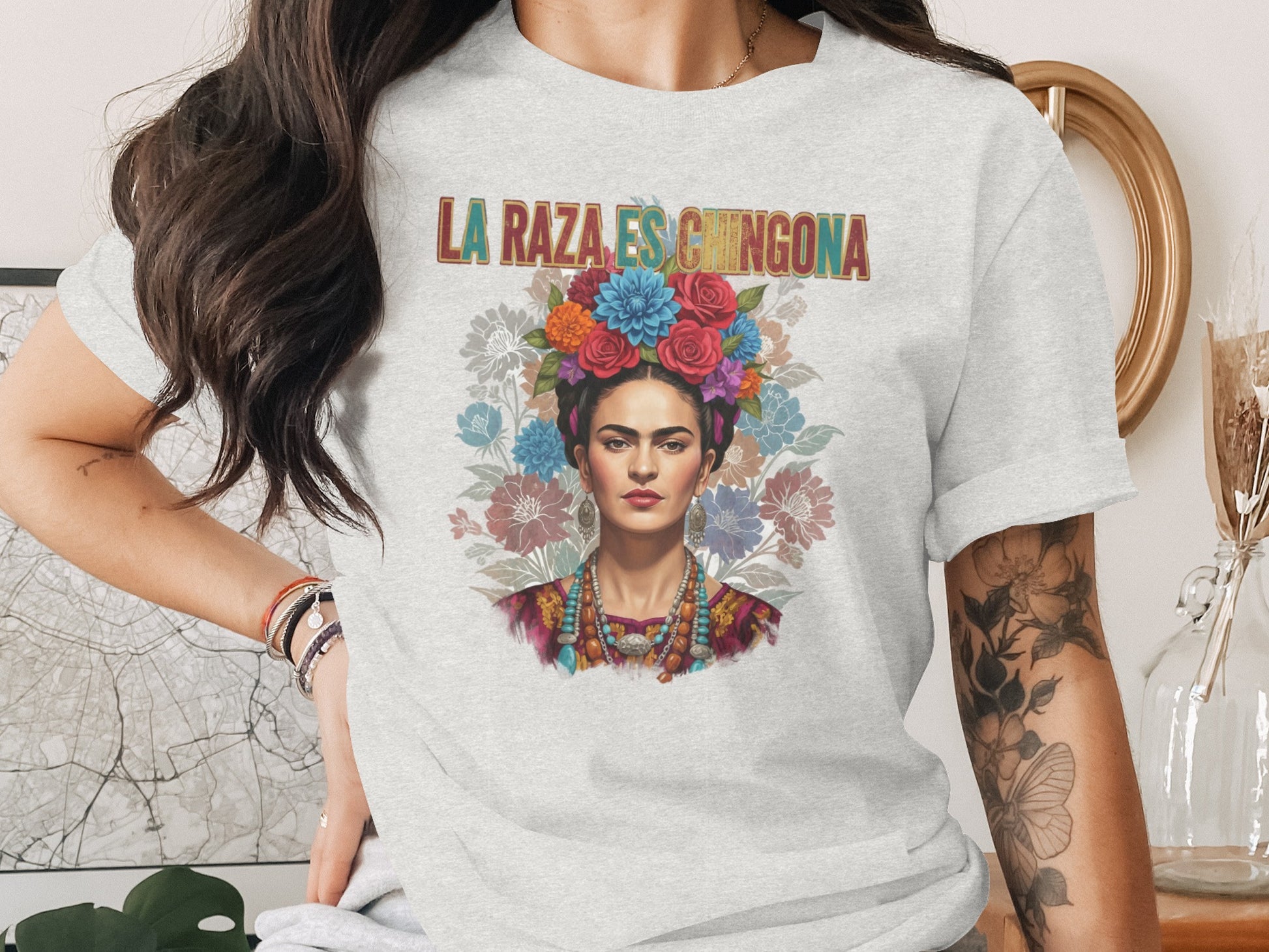 La Raza Es Chingona Colorful Artwork T-Shirt