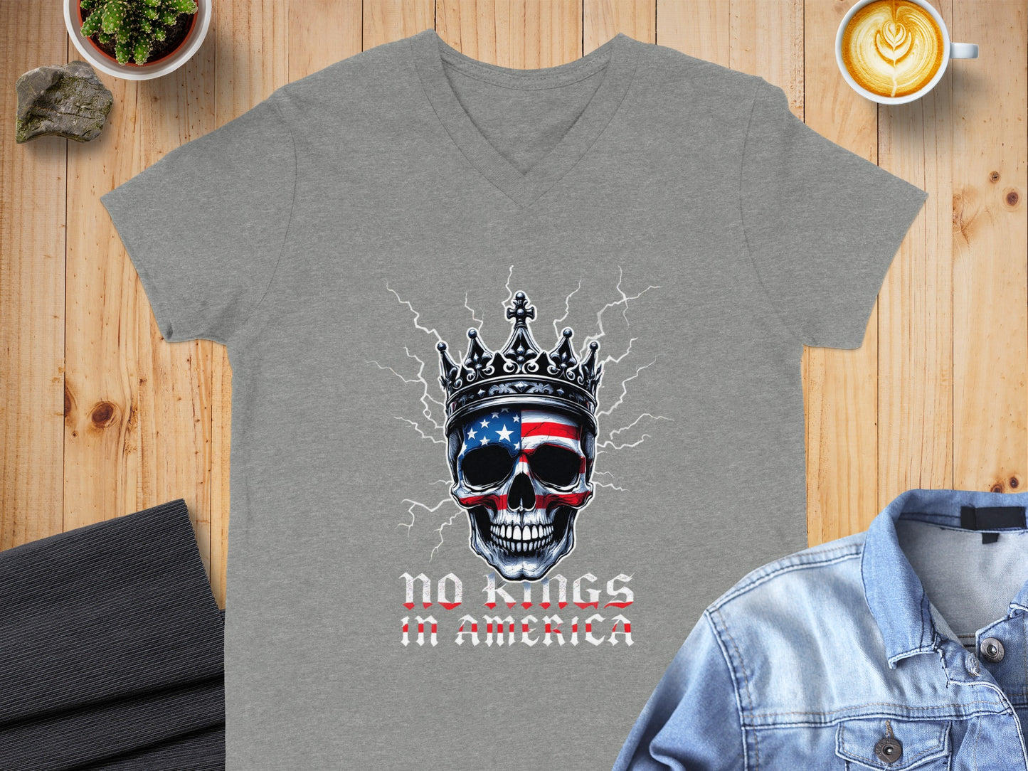 No Kings in America Skull Graphic T-shirt