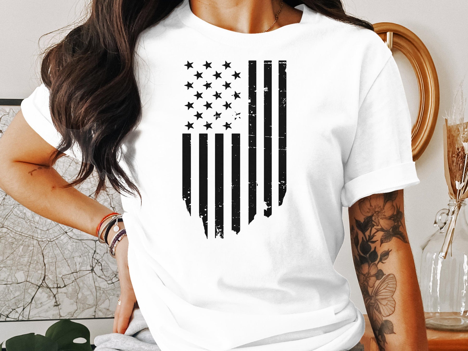 Vintage American Flag Graphic Print T-Shirt product