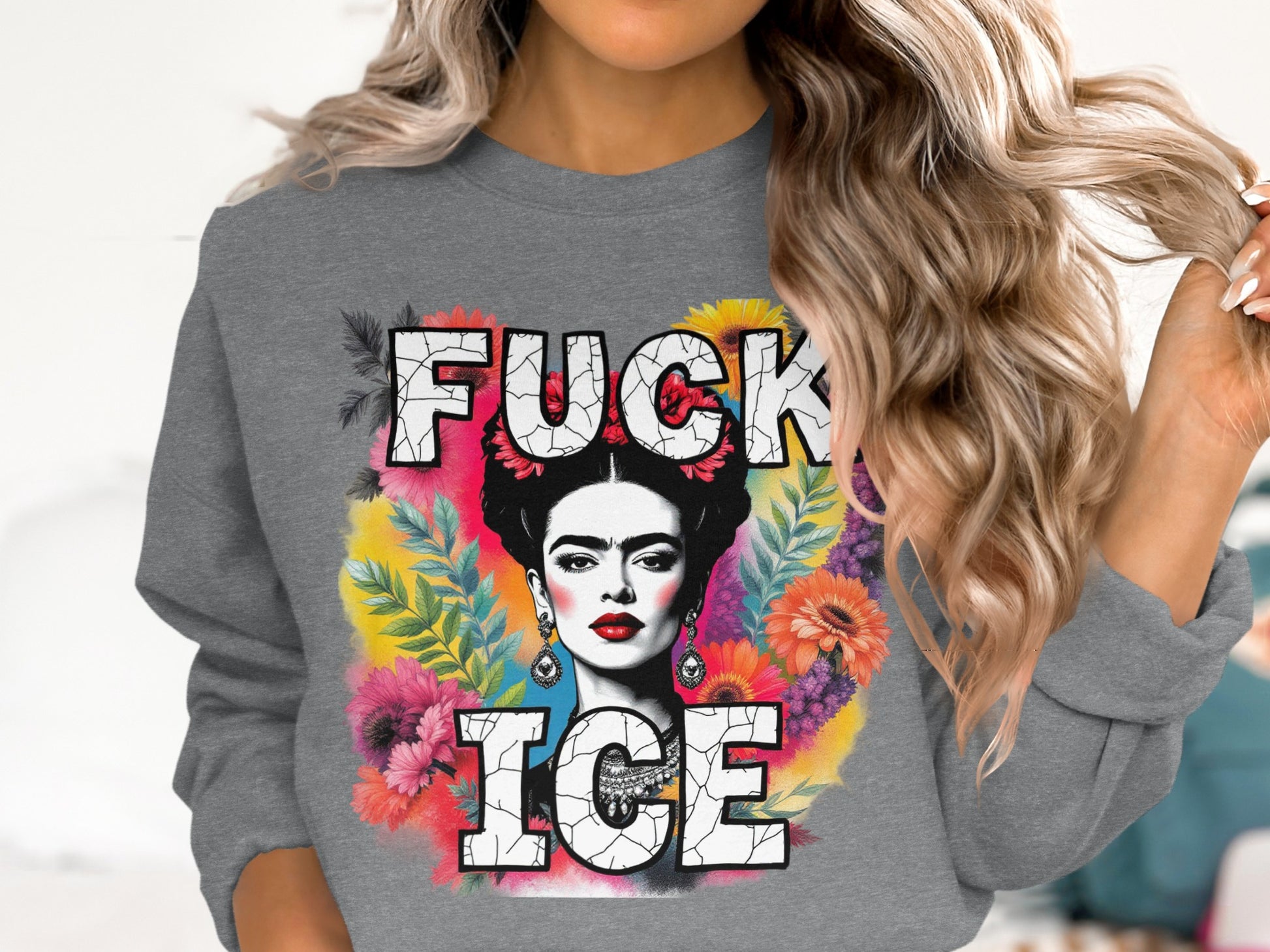 Bold Frida Artwork Graphic Unisex Sweatshirt