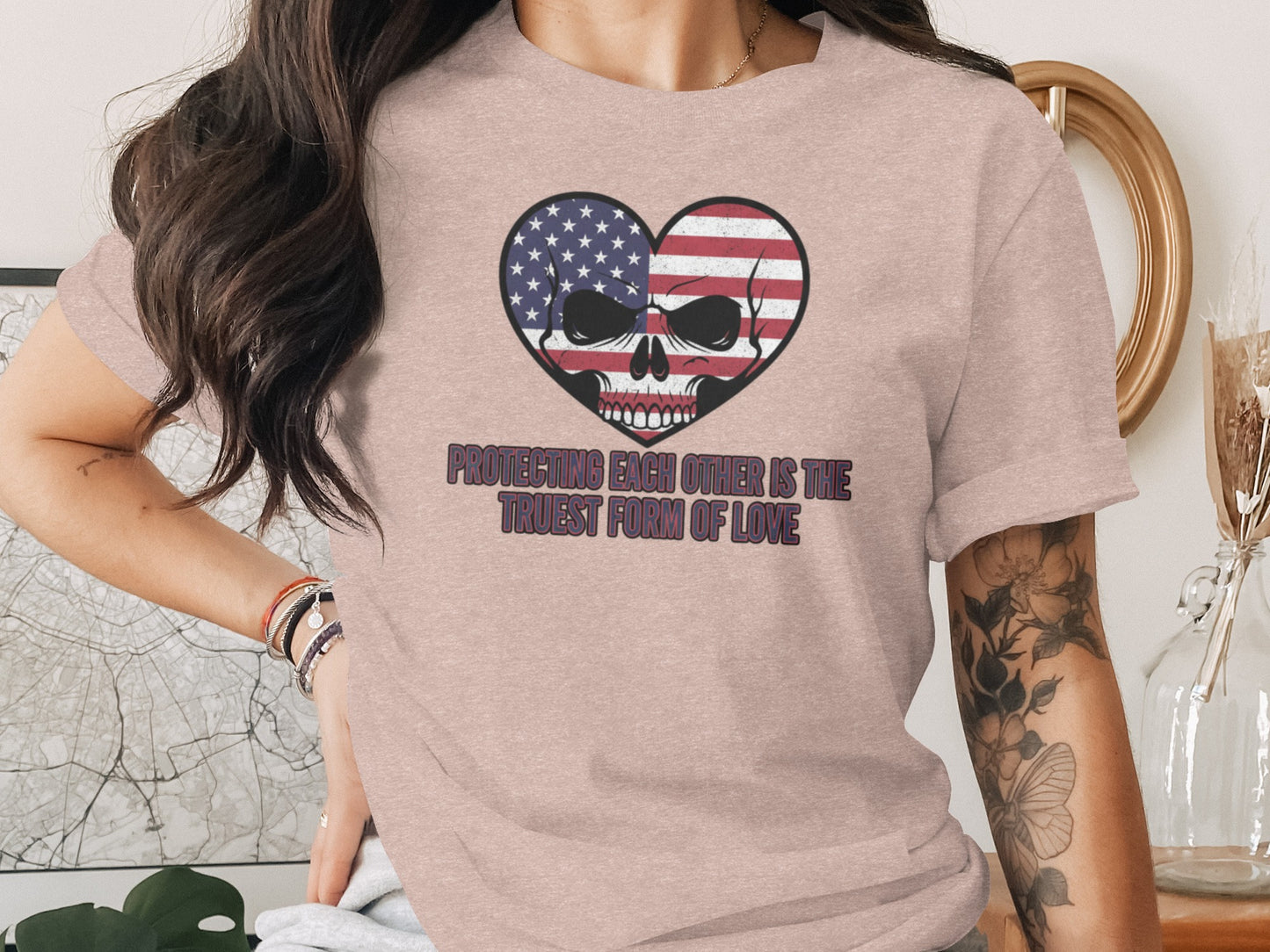 Patriotic Skull and Heart Graphic Short Sleeve T-shirt