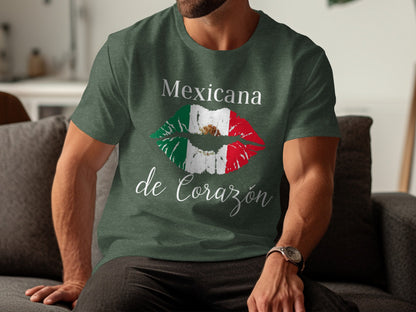 Mexicana de Corazón Lip Art Graphic Tee product