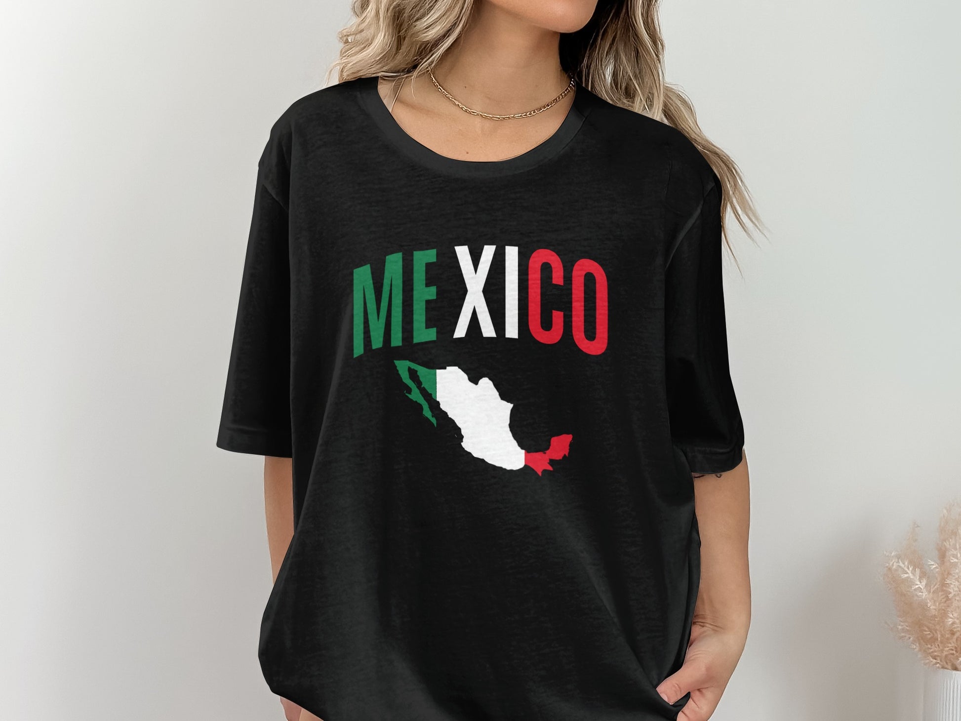 Mexico Graphic T-Shirt With Map Design product type