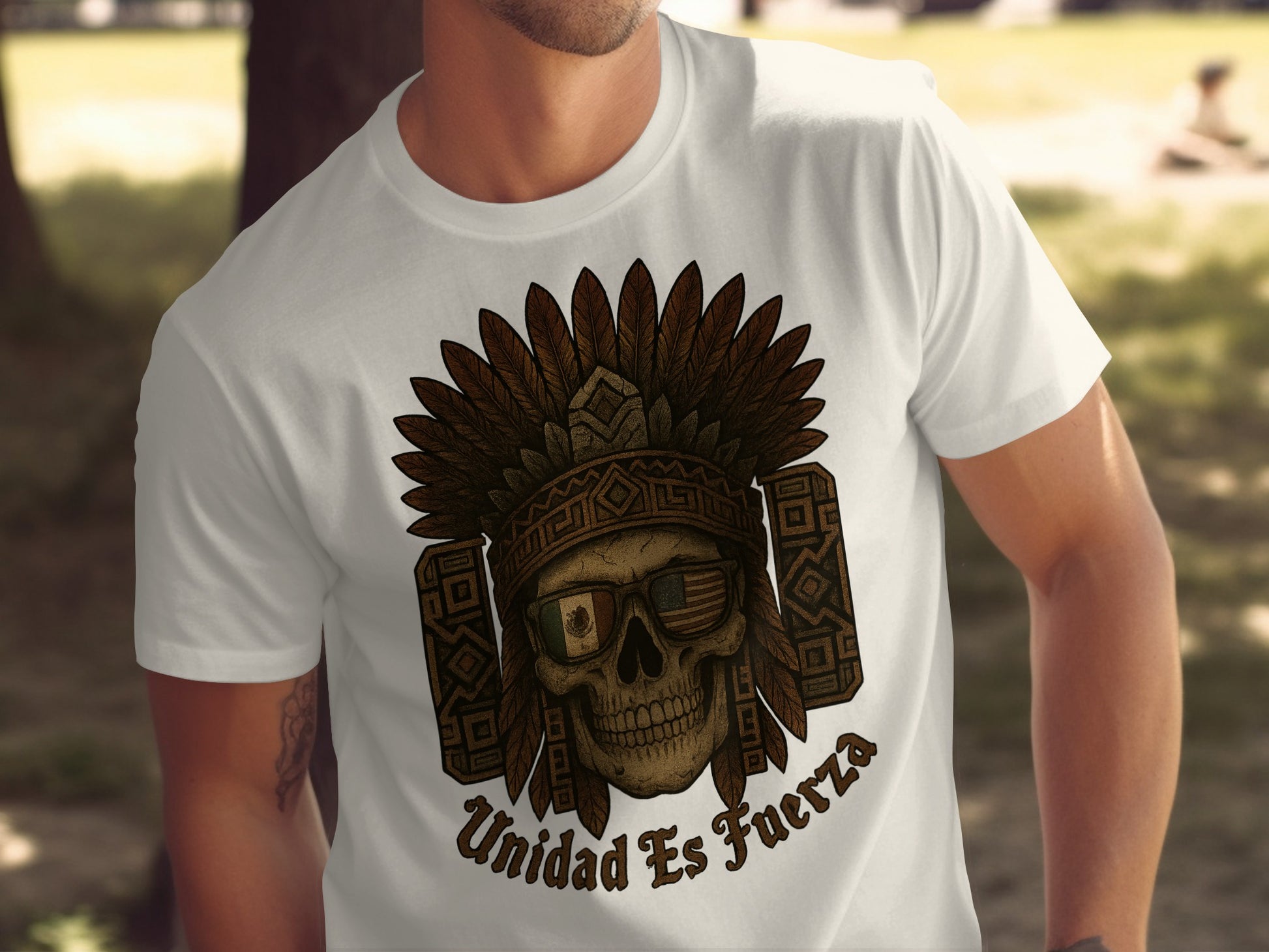 Unidad Es Fuerza Skull with Headdress Graphic T-shirt