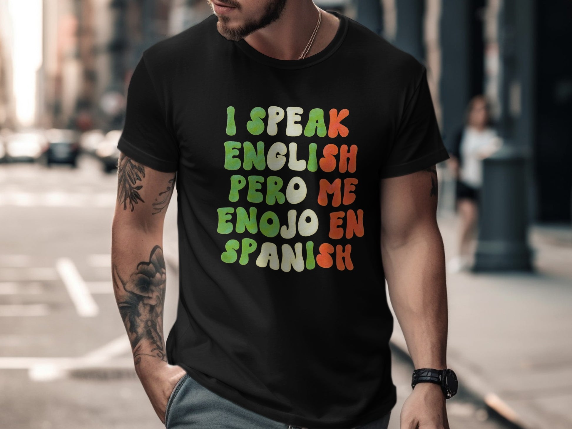 I Speak English Pero Me Enojo en Spanish T-Shirt product