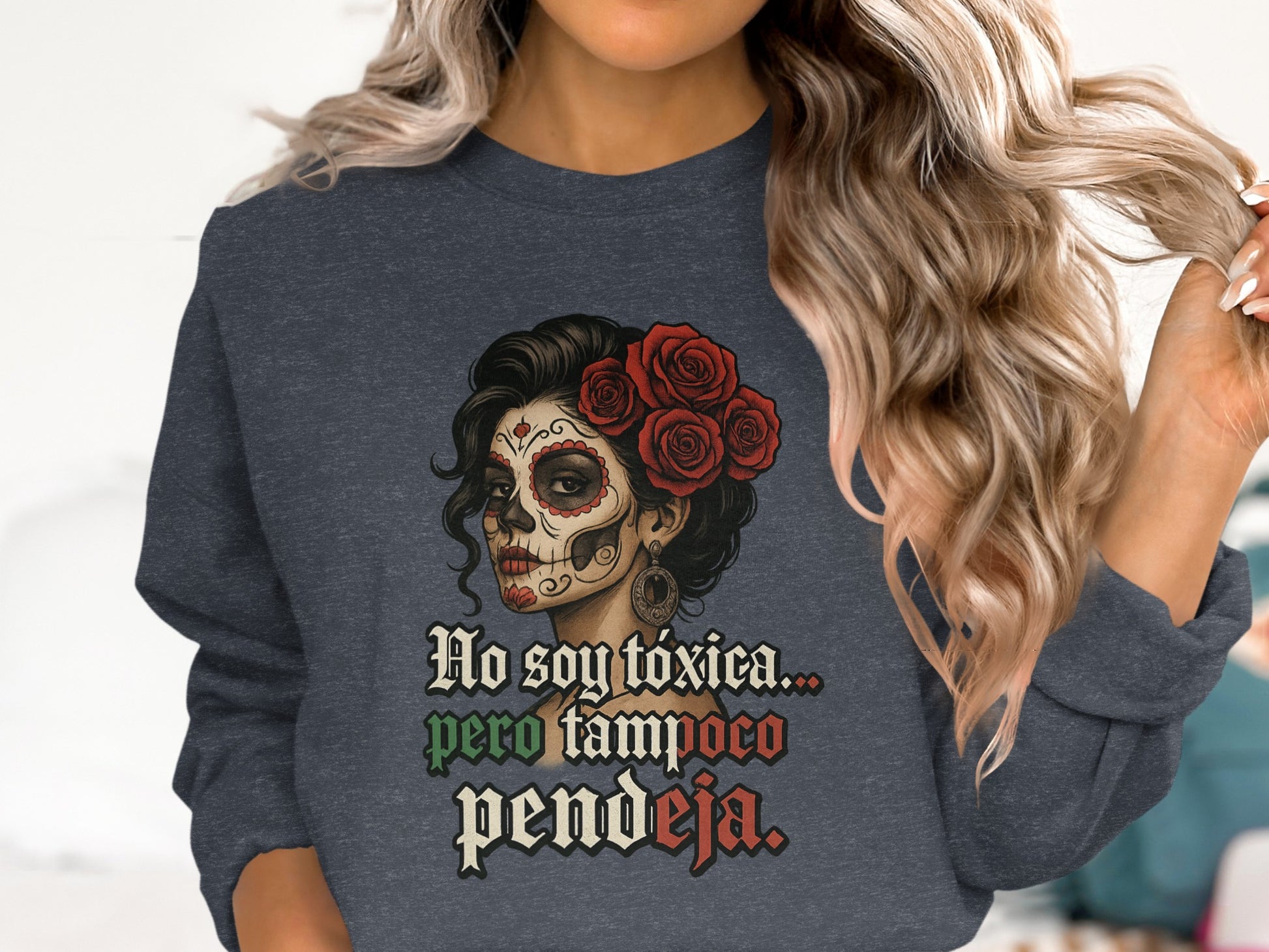 No Soy Toxica Graphic Pullover Featuring Sugar Skull product