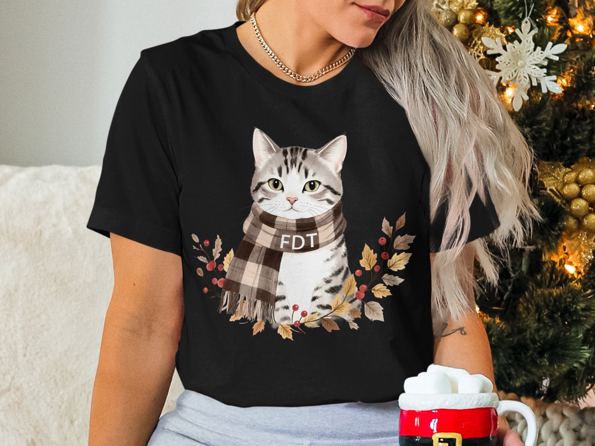 Cute Cat Illustration Festive T-shirt for Holiday Cheer