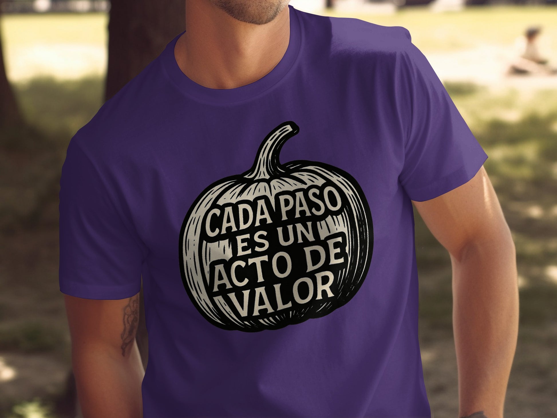 Cada Paso Es Un Acto De Valor Graphic T-shirt product type