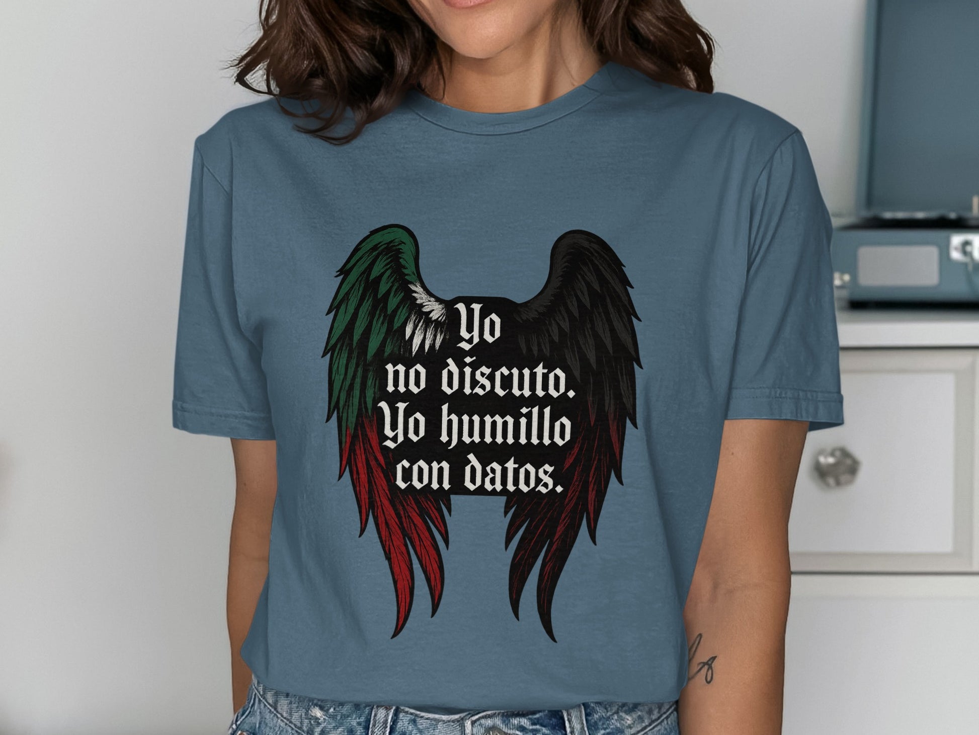 Yo No Discuto Yo Humillo Con Datos Tshirt product type