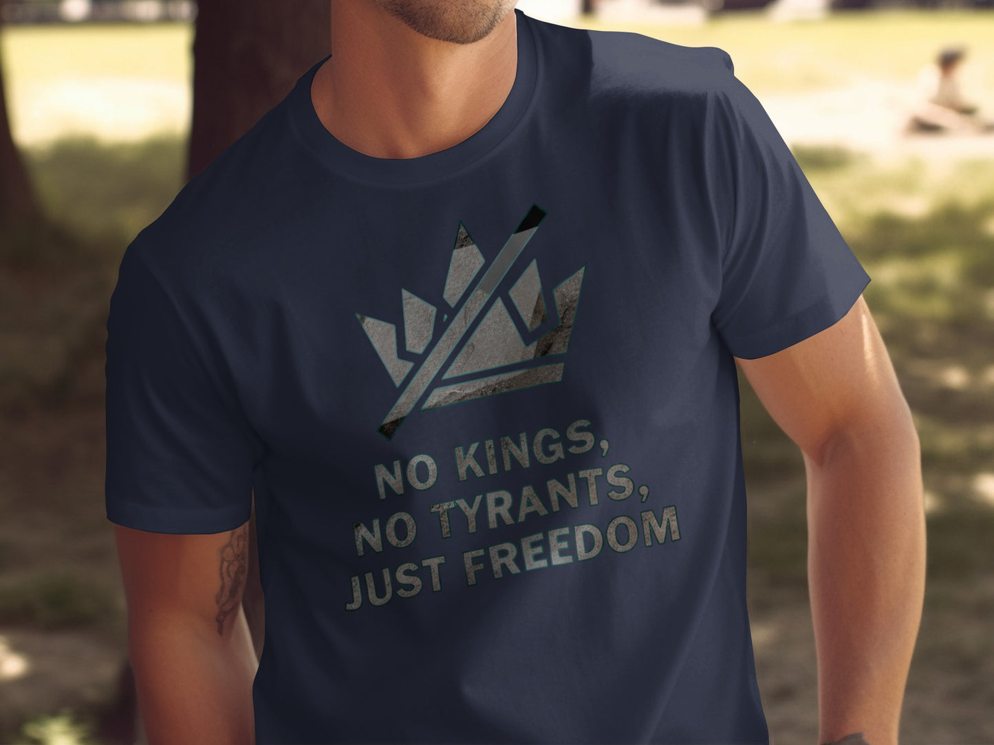 No Kings No Tyrants Just Freedom Statement T-Shirt