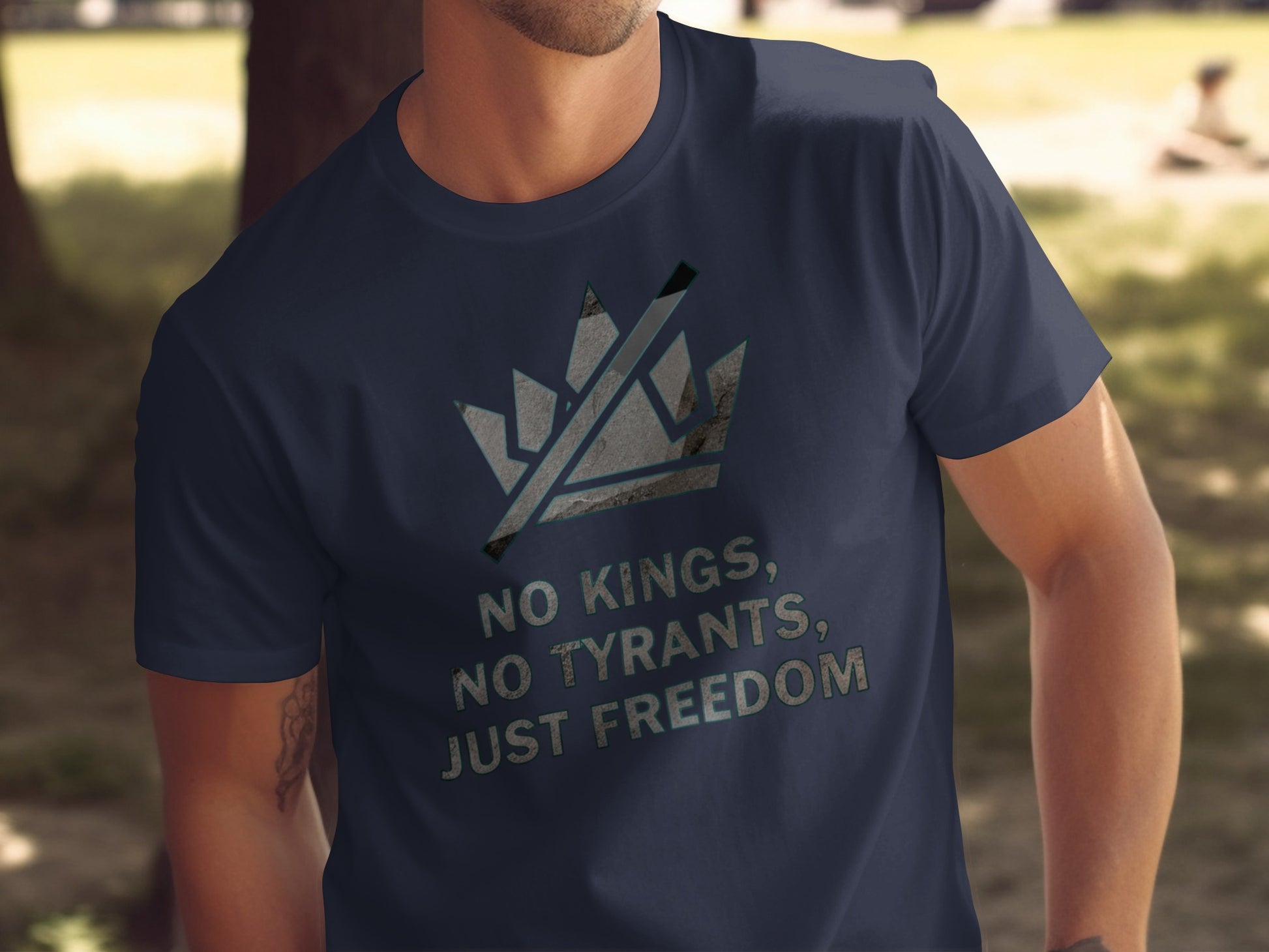 No Kings No Tyrants Just Freedom Statement T-Shirt