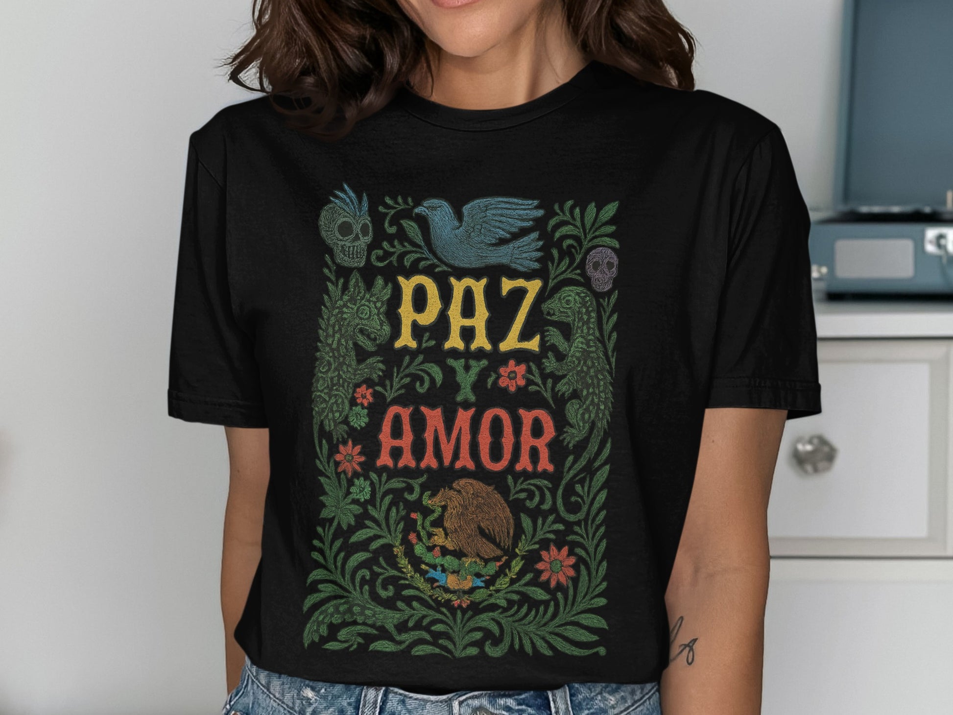 Paz y Amor Graphic Print Tee product