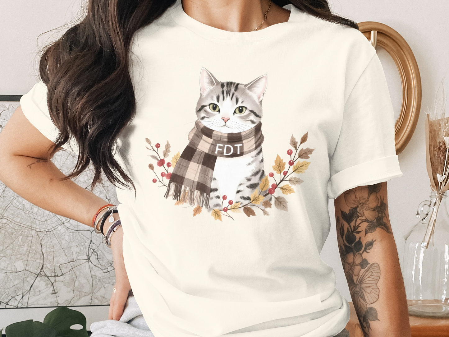 Cute Cat with Scarf and Autumn Leaves T-Shirt