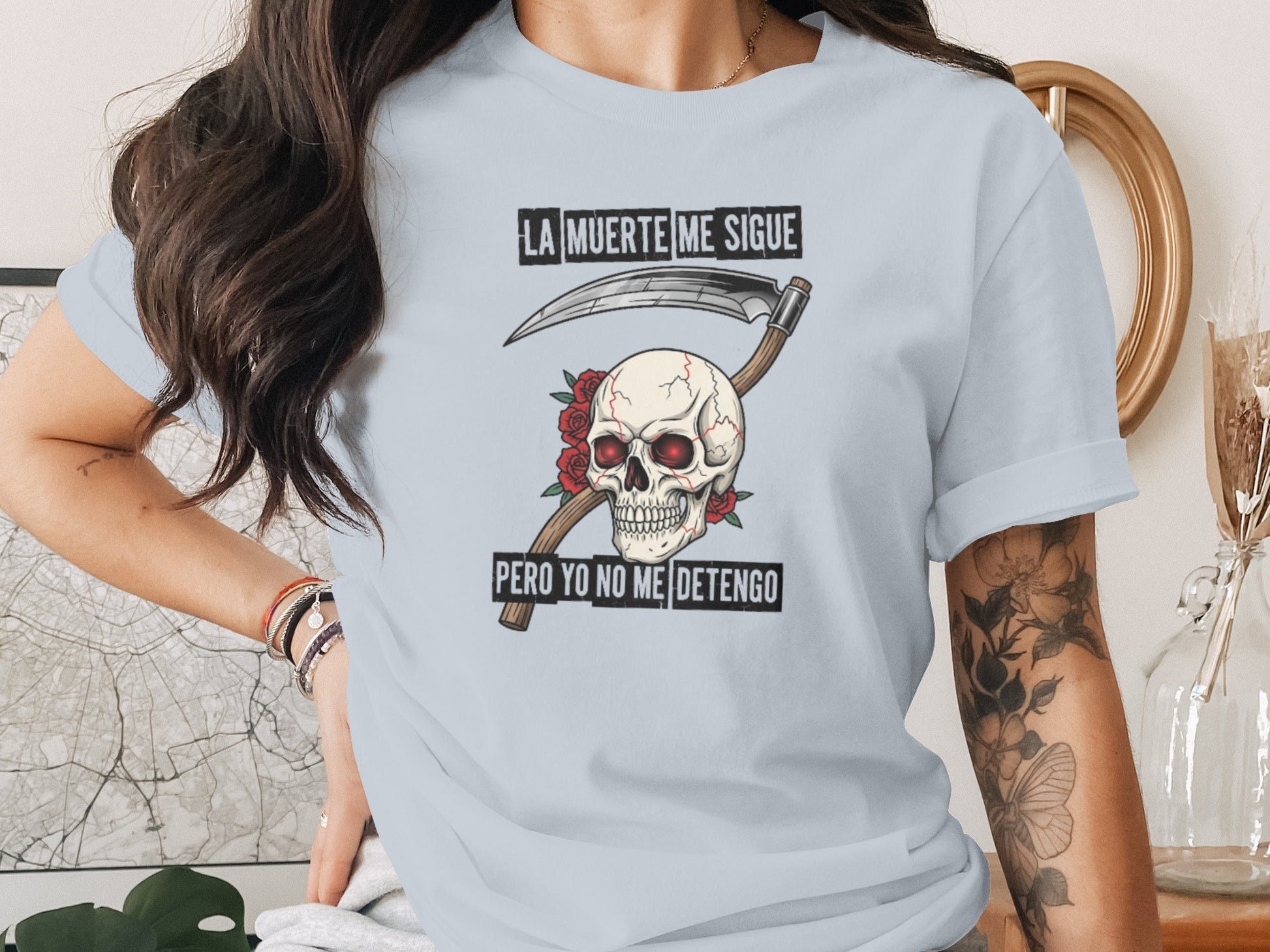 La Muerte Me Sigue Skull Artwork T-shirt product